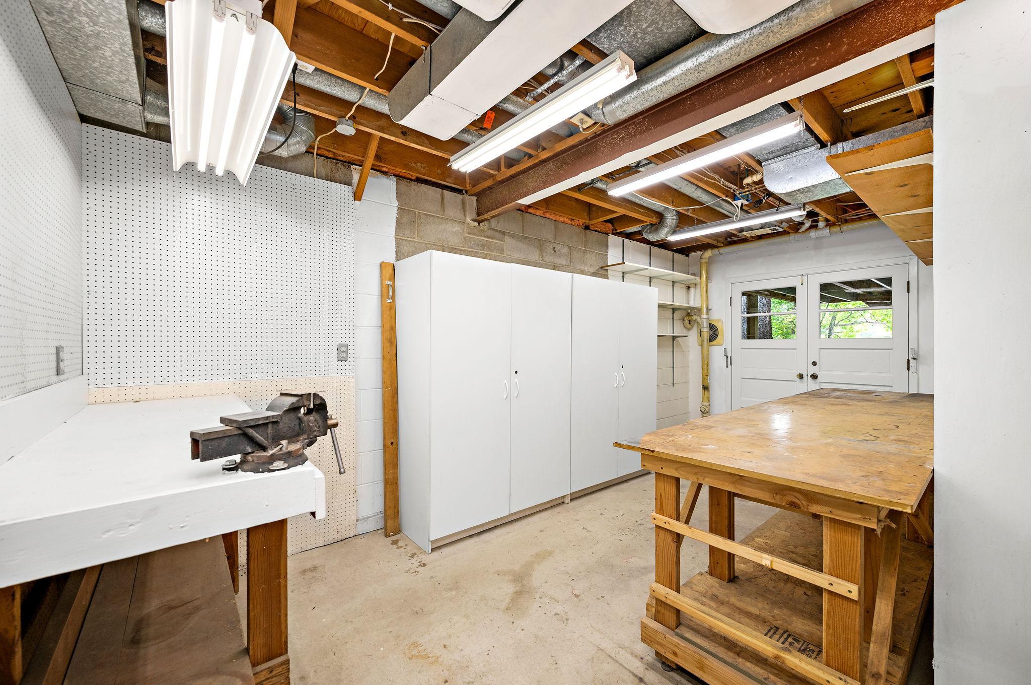 12050 48th Avenue N Property Photo 34