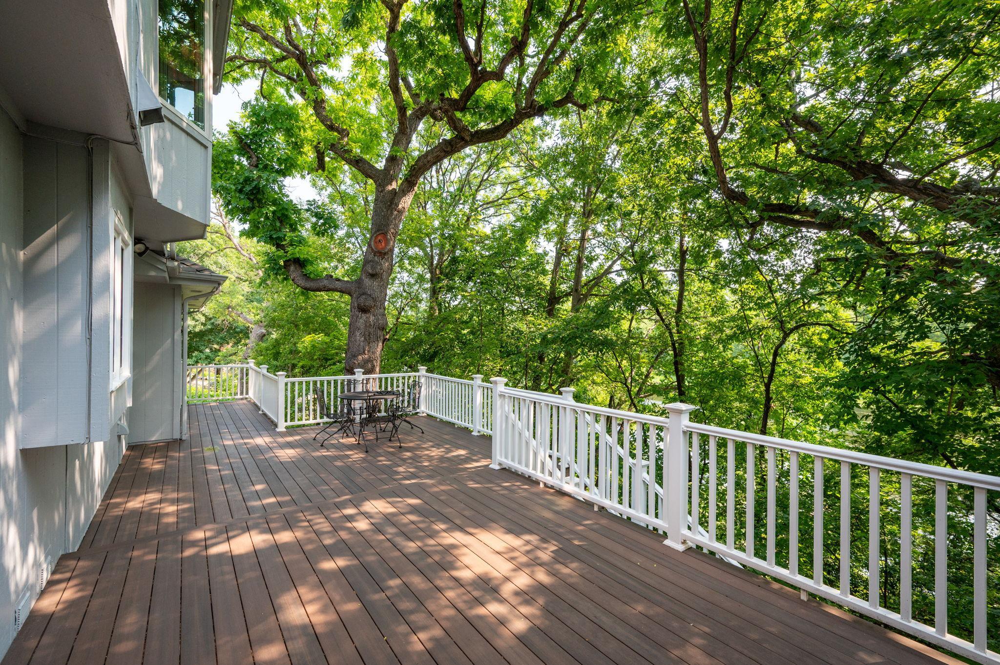 12050 48th Avenue N Property Photo 35