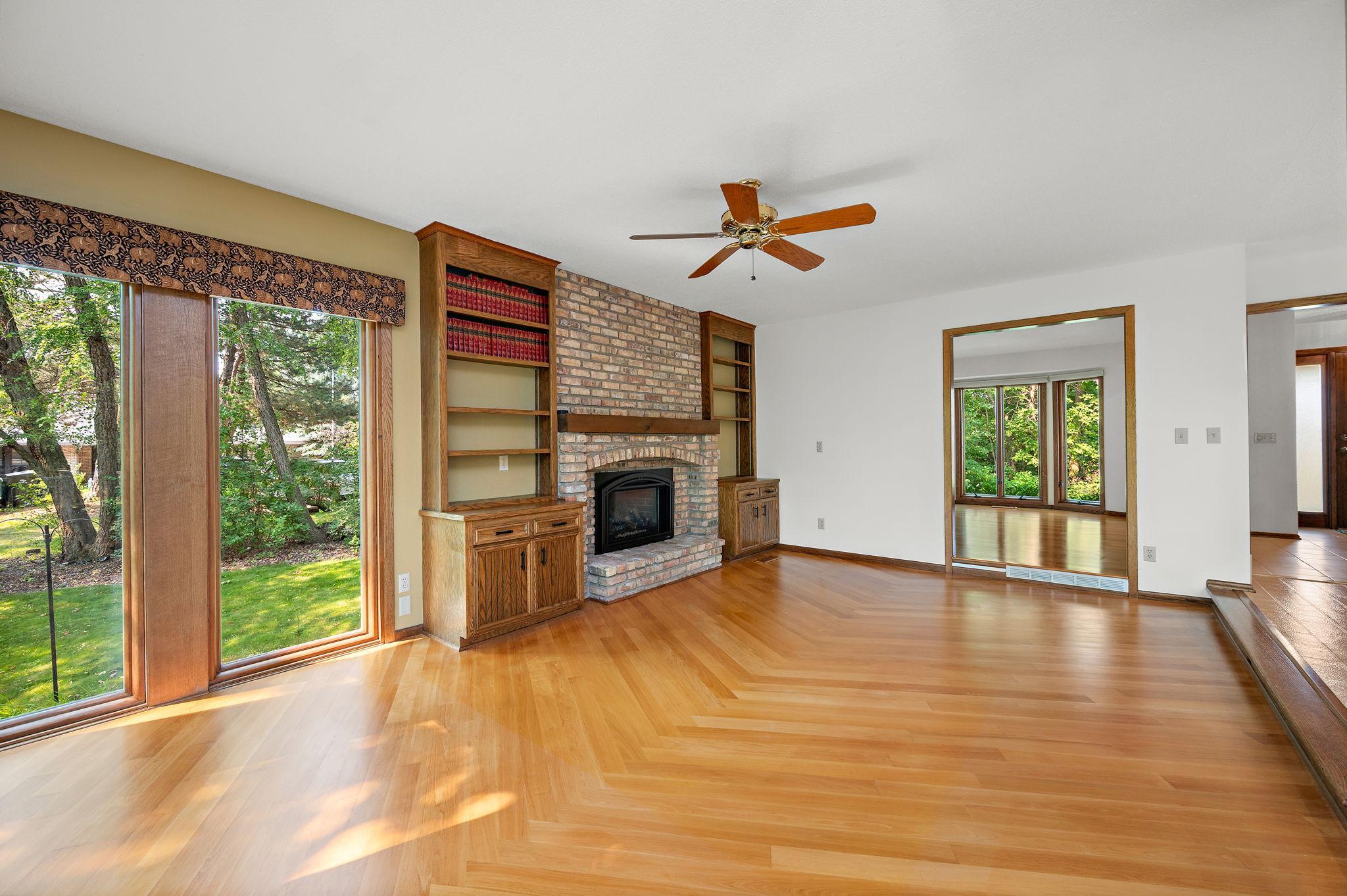12050 48th Avenue N Property Photo 48