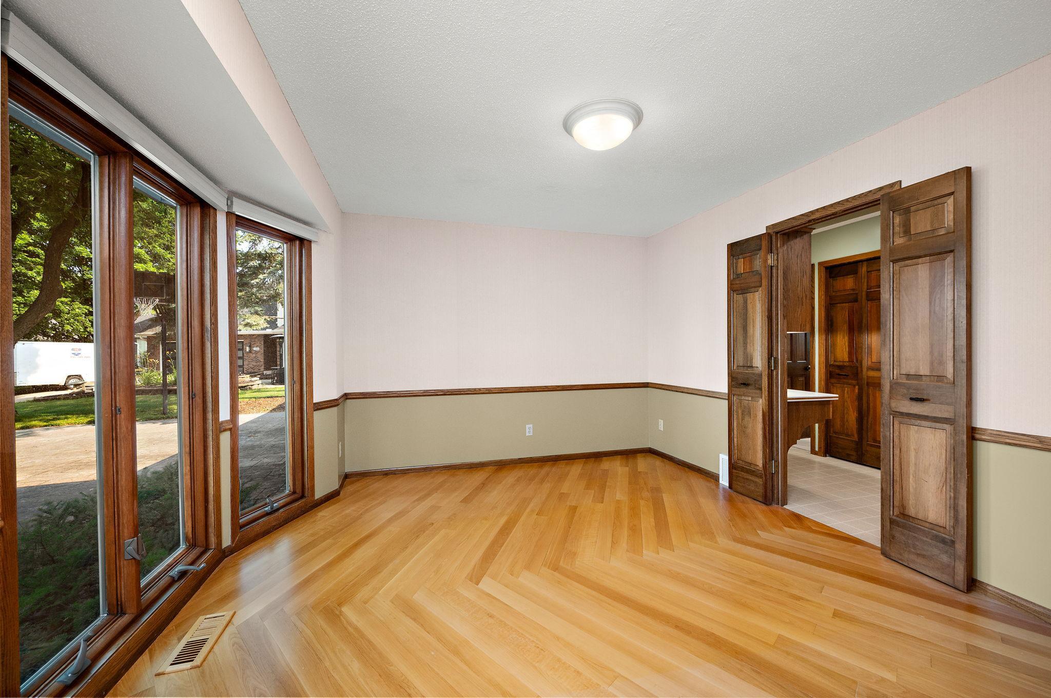12050 48th Avenue N Property Photo 52
