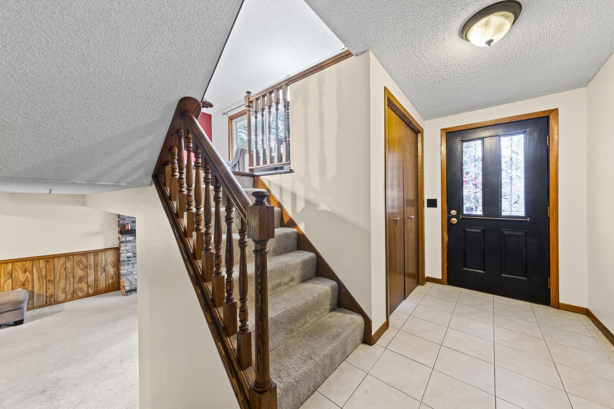 5533 Aldrich Drive N Property Photo 20