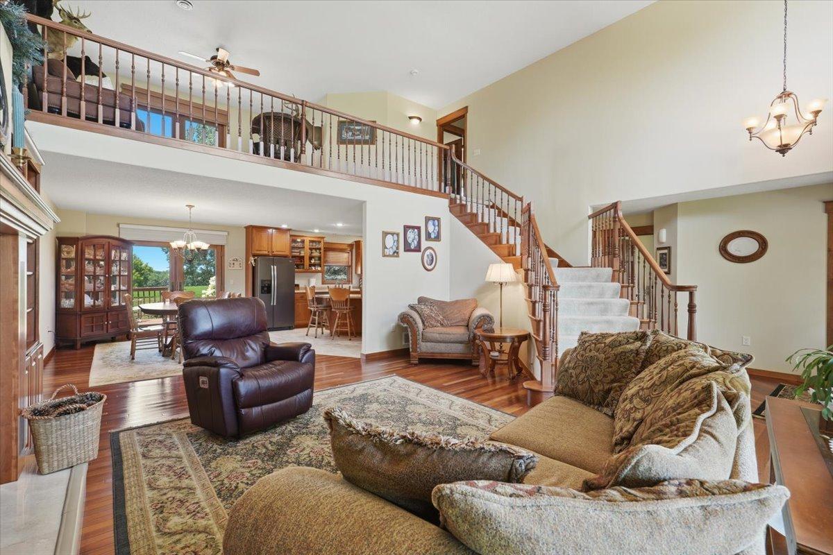 956 280th Street Property Photo 6