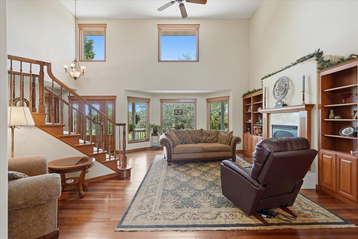 956 280th Street Property Photo 8