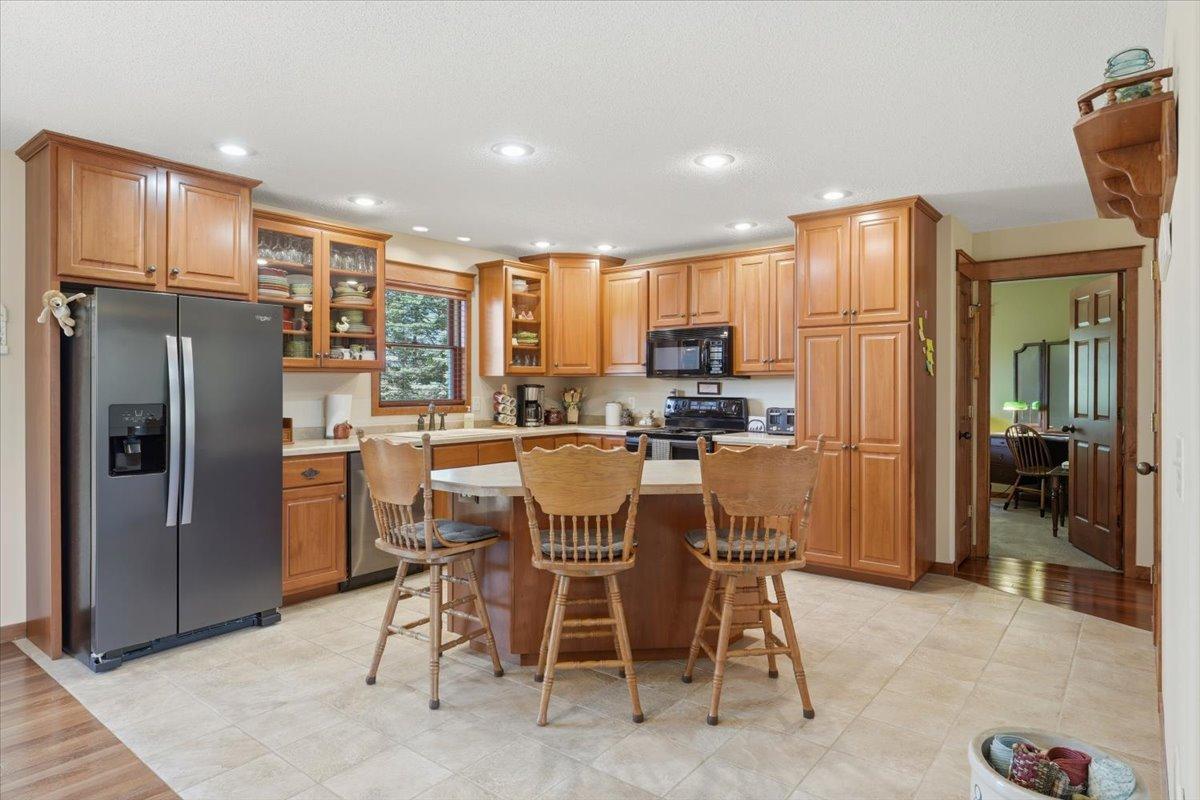 956 280th Street Property Photo 11
