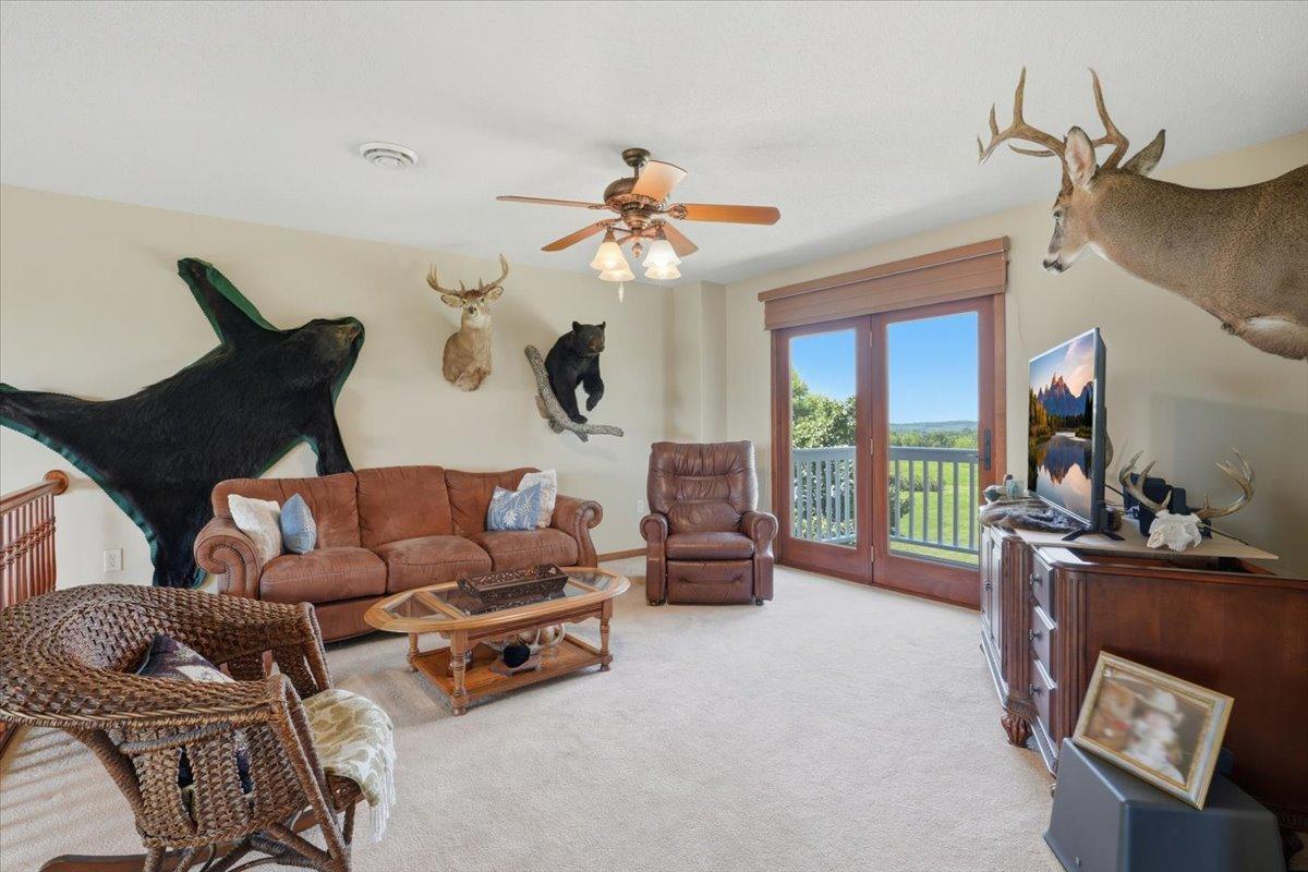 956 280th Street Property Photo 16
