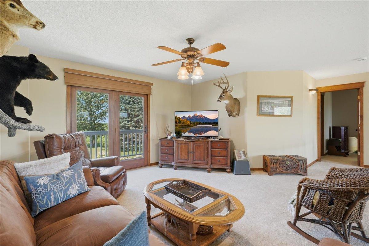 956 280th Street Property Photo 18