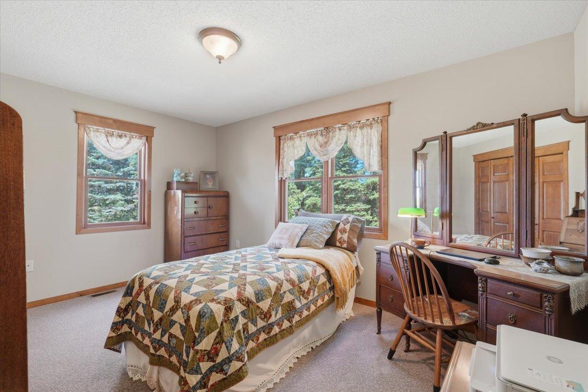 956 280th Street Property Photo 25