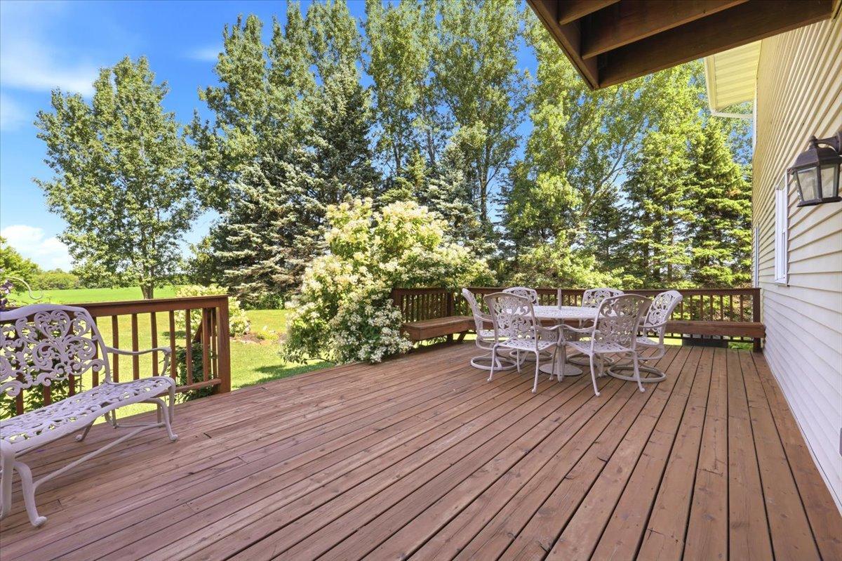 956 280th Street Property Photo 32