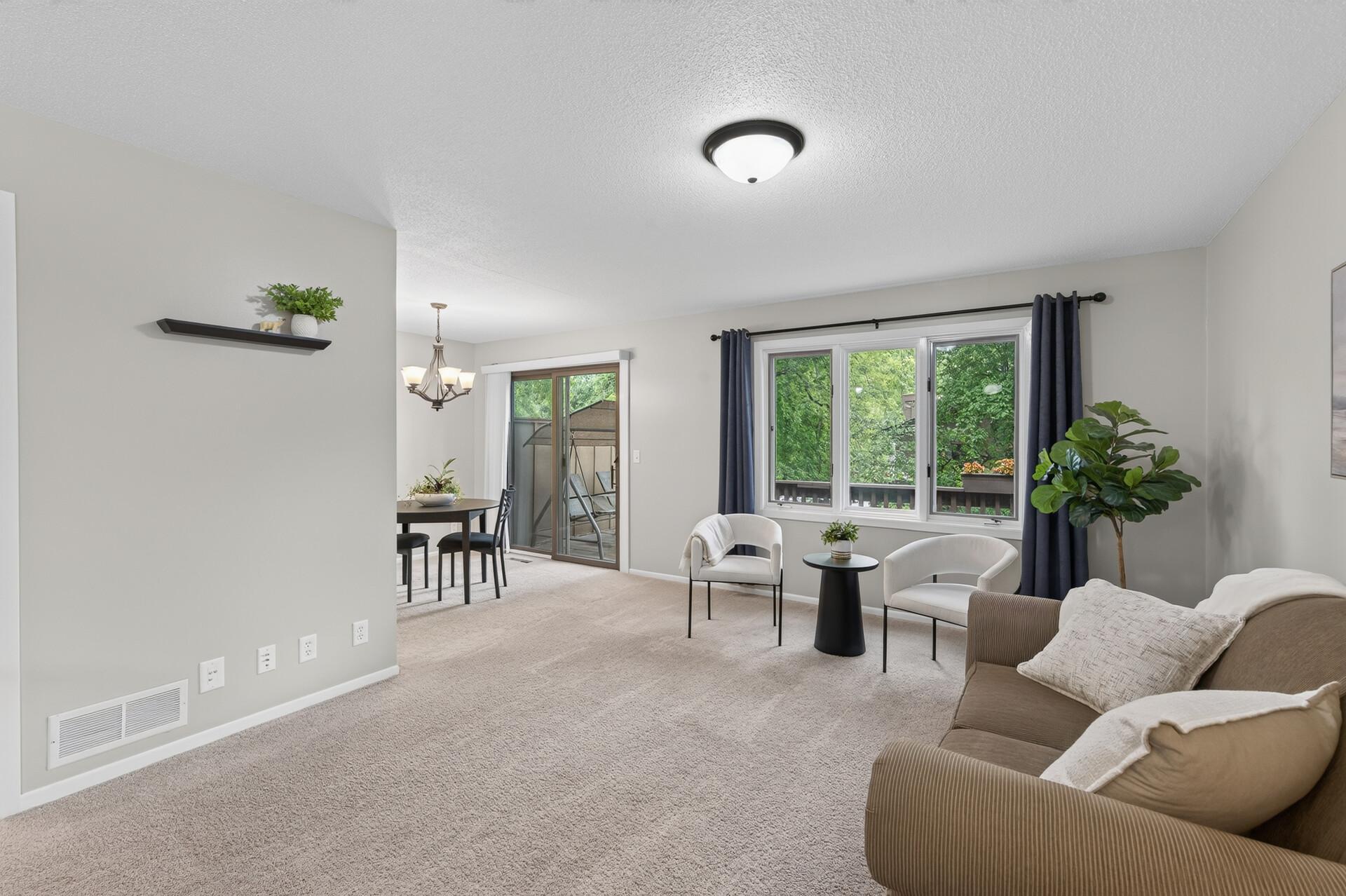 2615 Sumac Court Property Photo 4