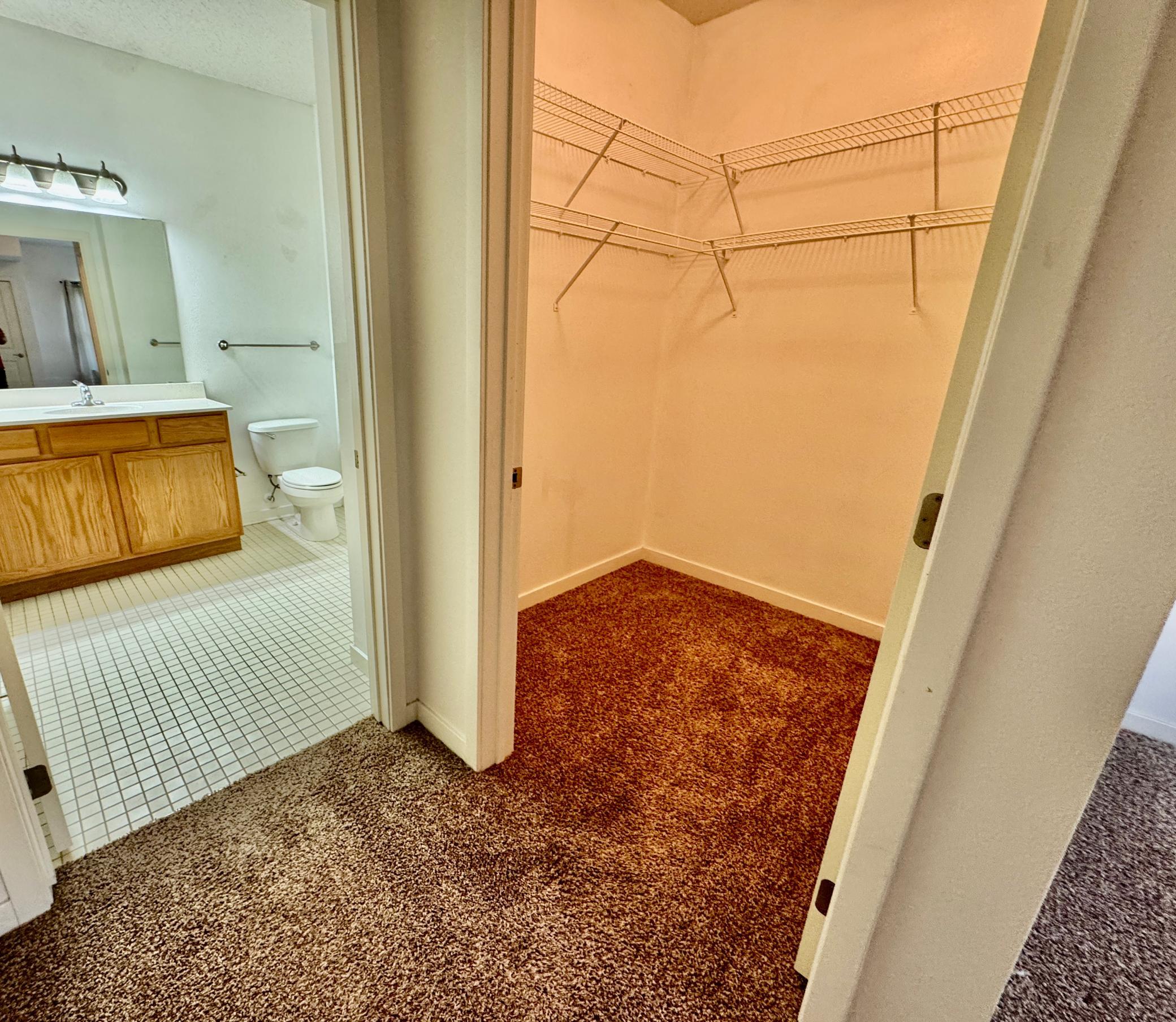 619 8th Street Se 309 Property Photo 14