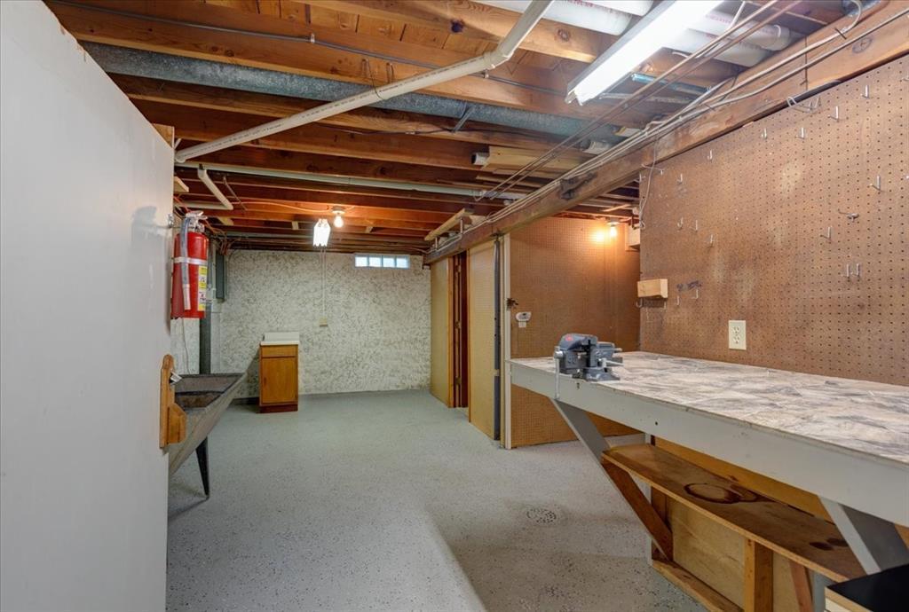 2216 3rd Street E Property Photo 44