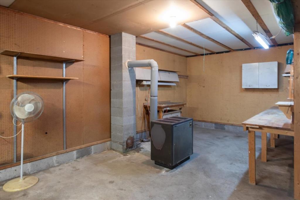 2216 3rd Street E Property Photo 60