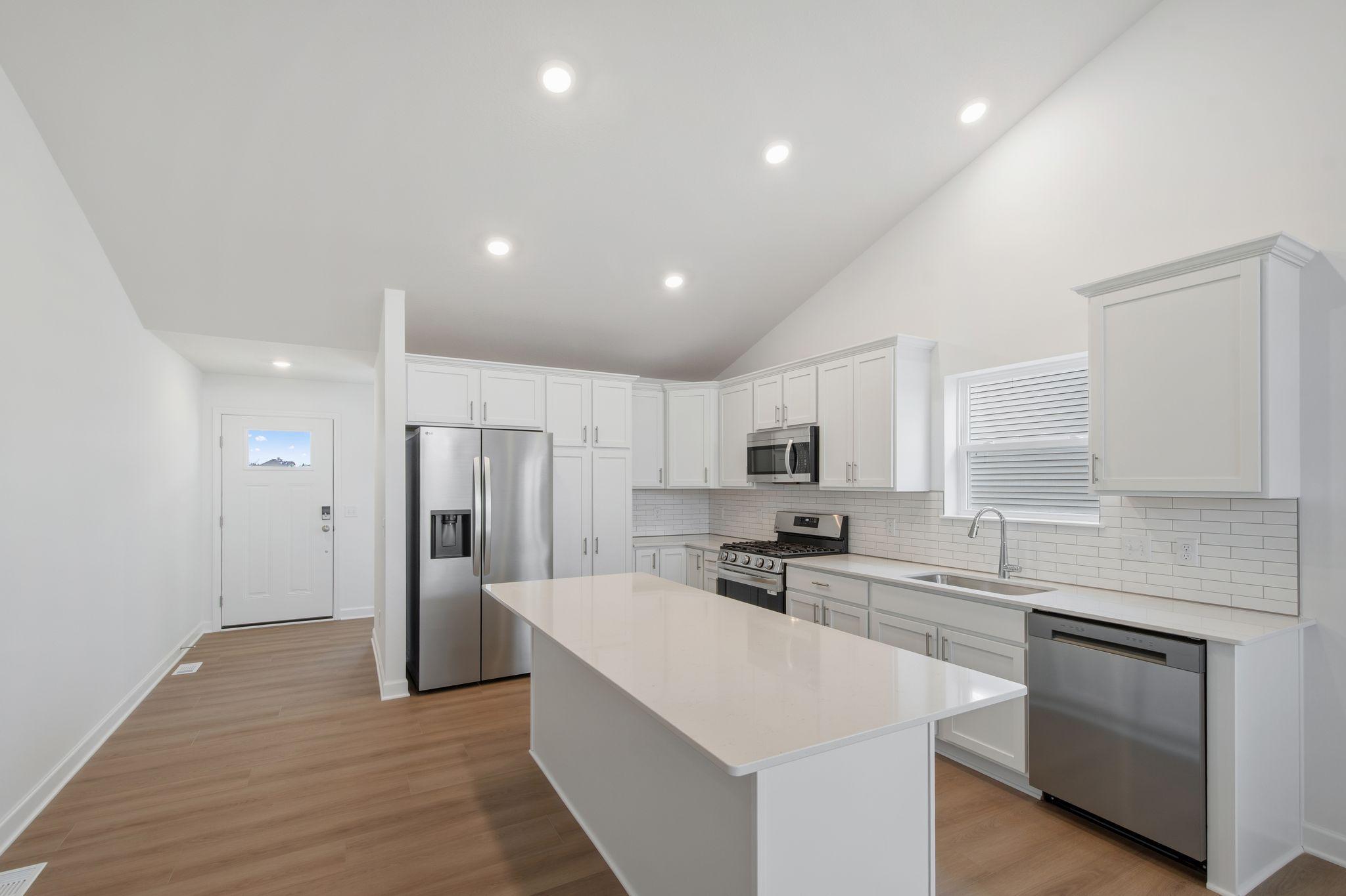 7461 Lotus Lane Property Photo 11