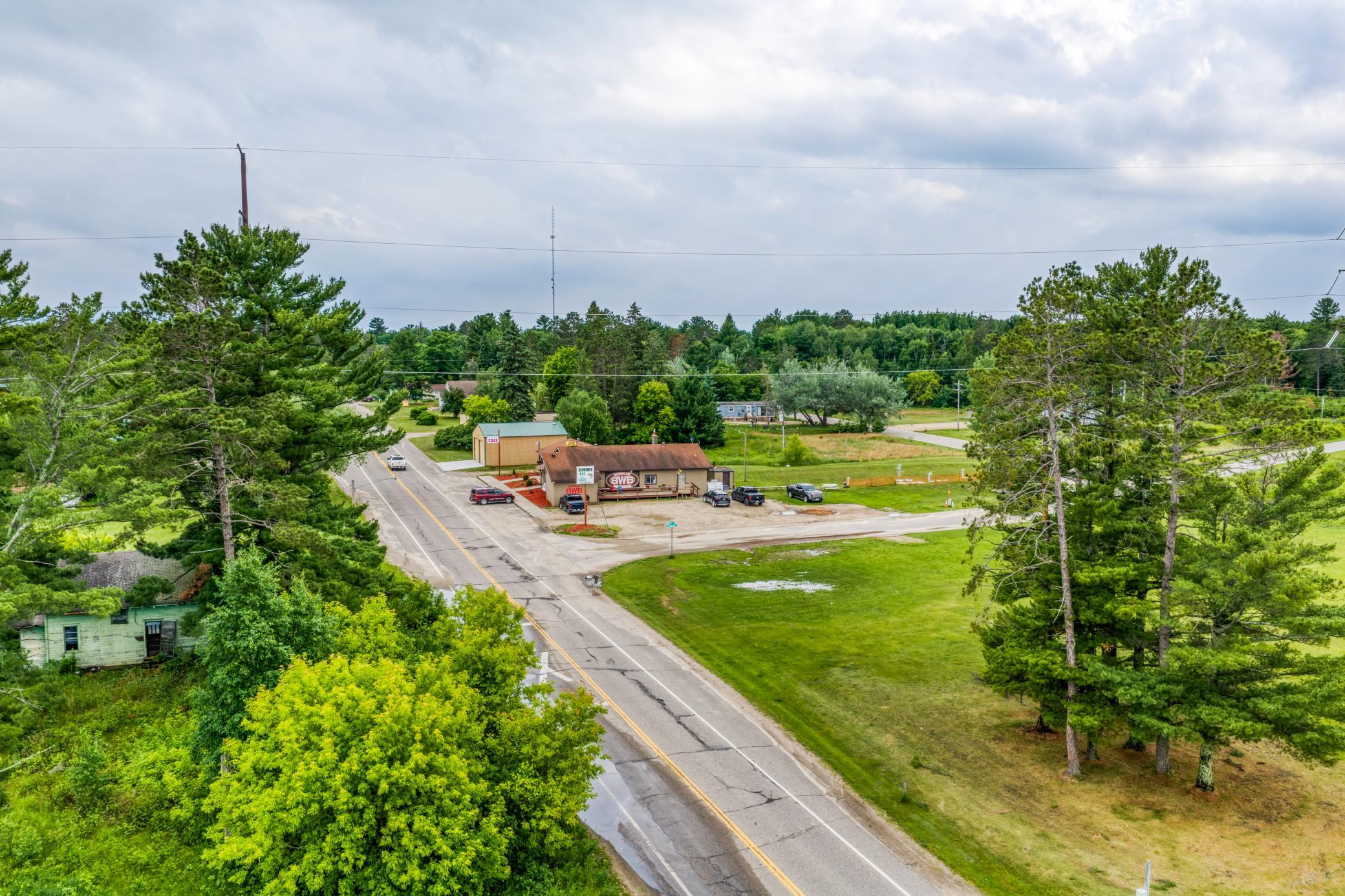 3 County 8 Property Photo 16