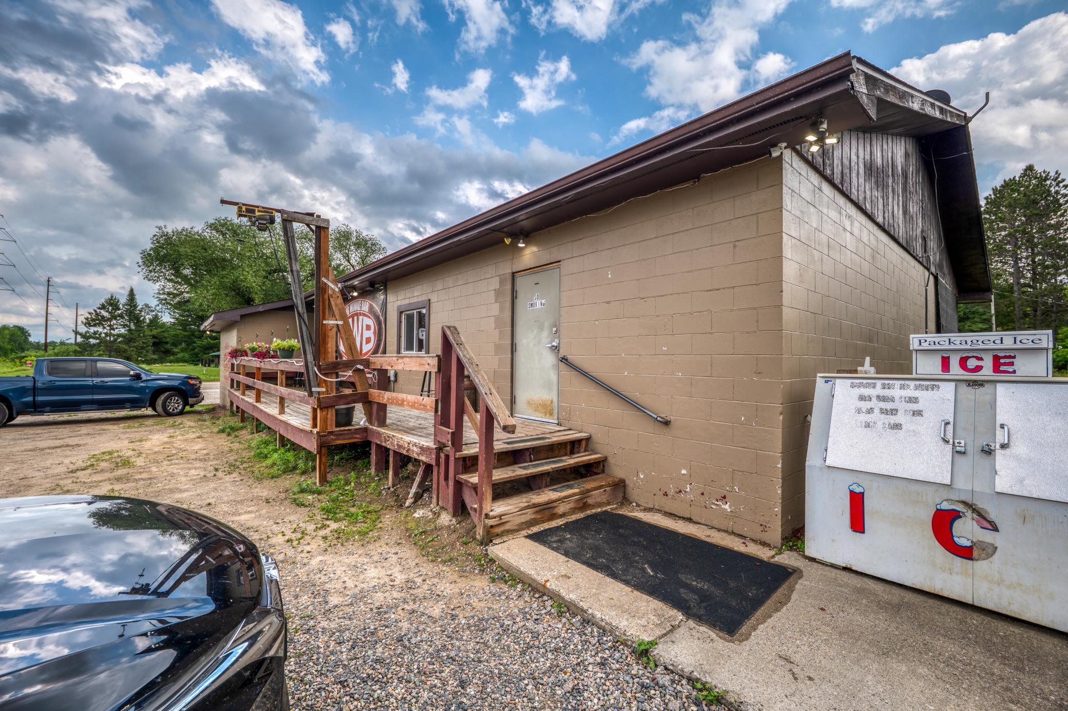 3 County 8 Property Photo 36