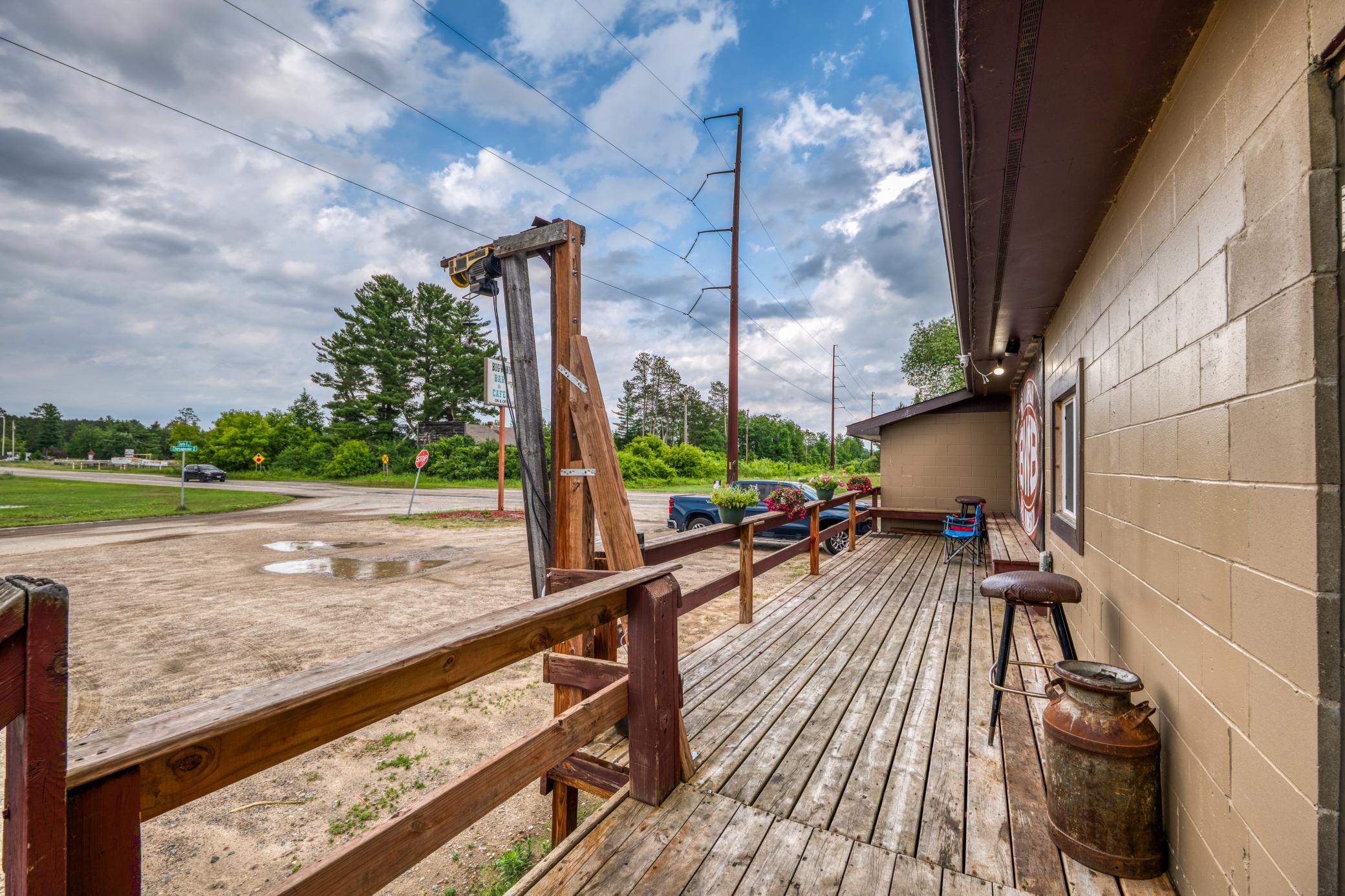 3 County 8 Property Photo 37