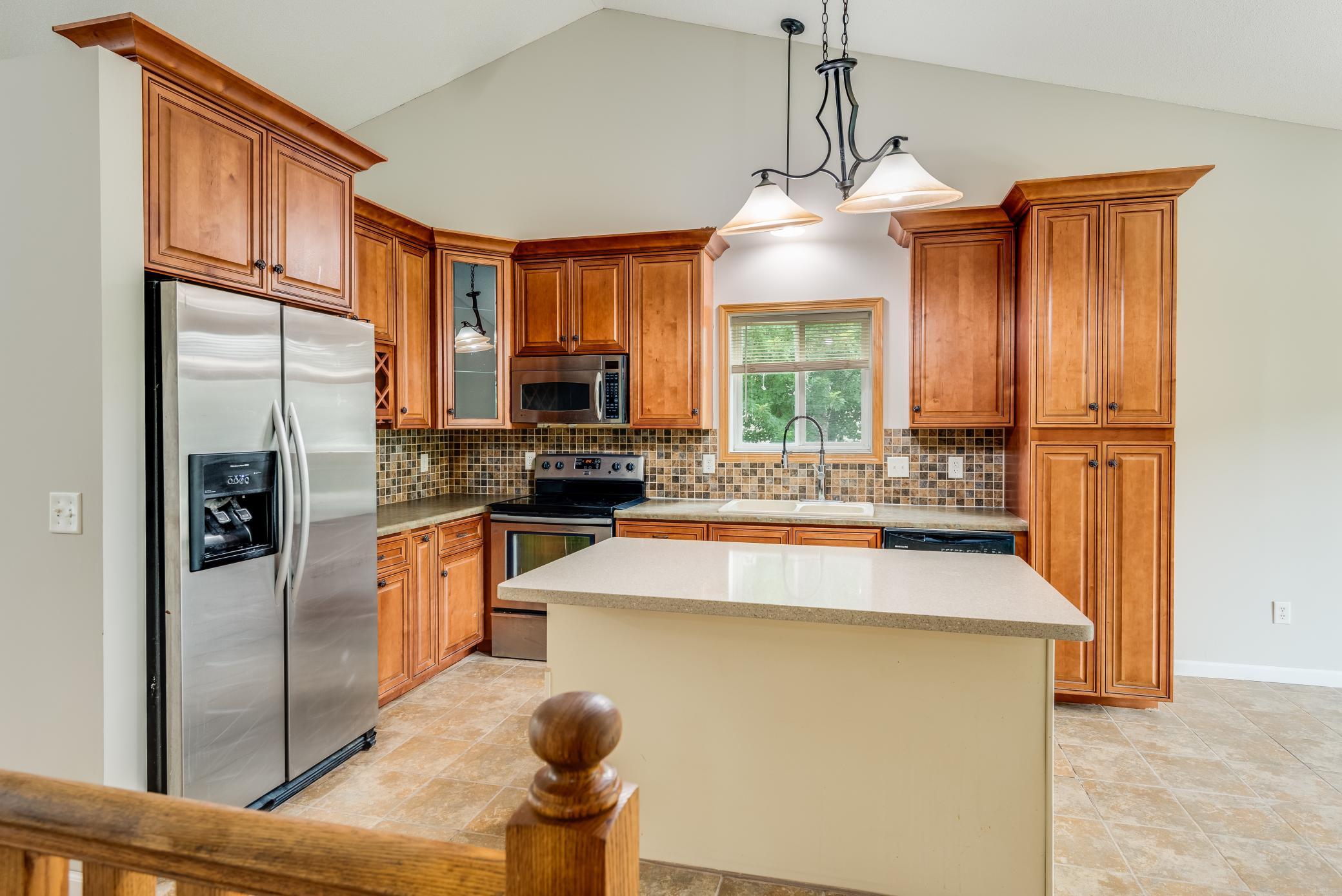 25736 18th Street W
