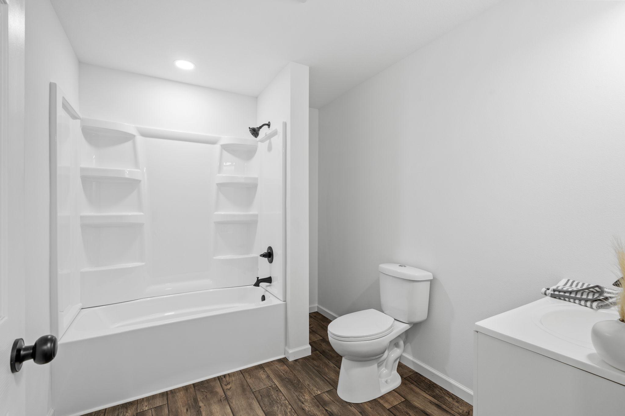 451 Birch Avenue W Property Photo 31