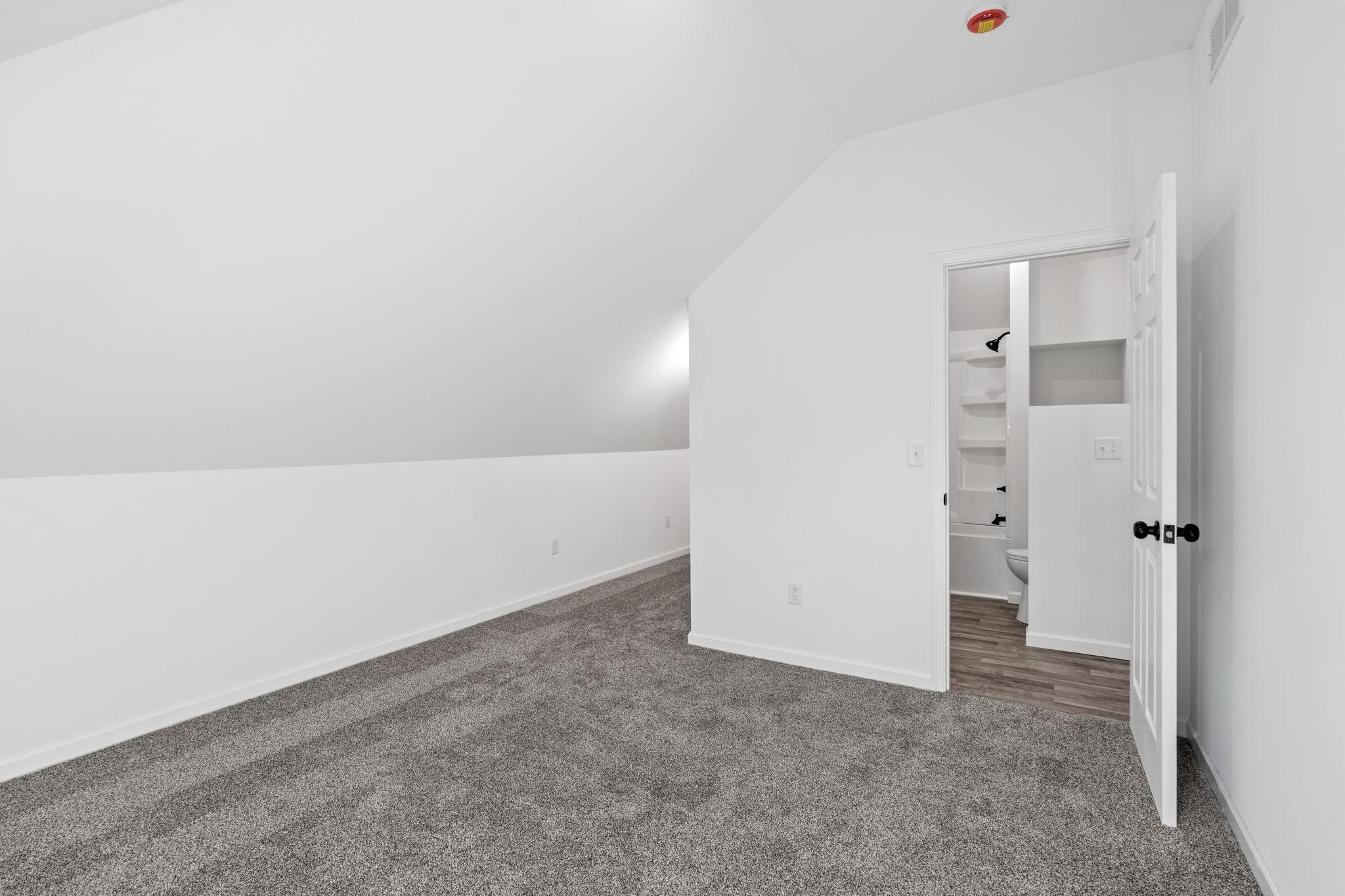 451 Birch Avenue W Property Photo 39