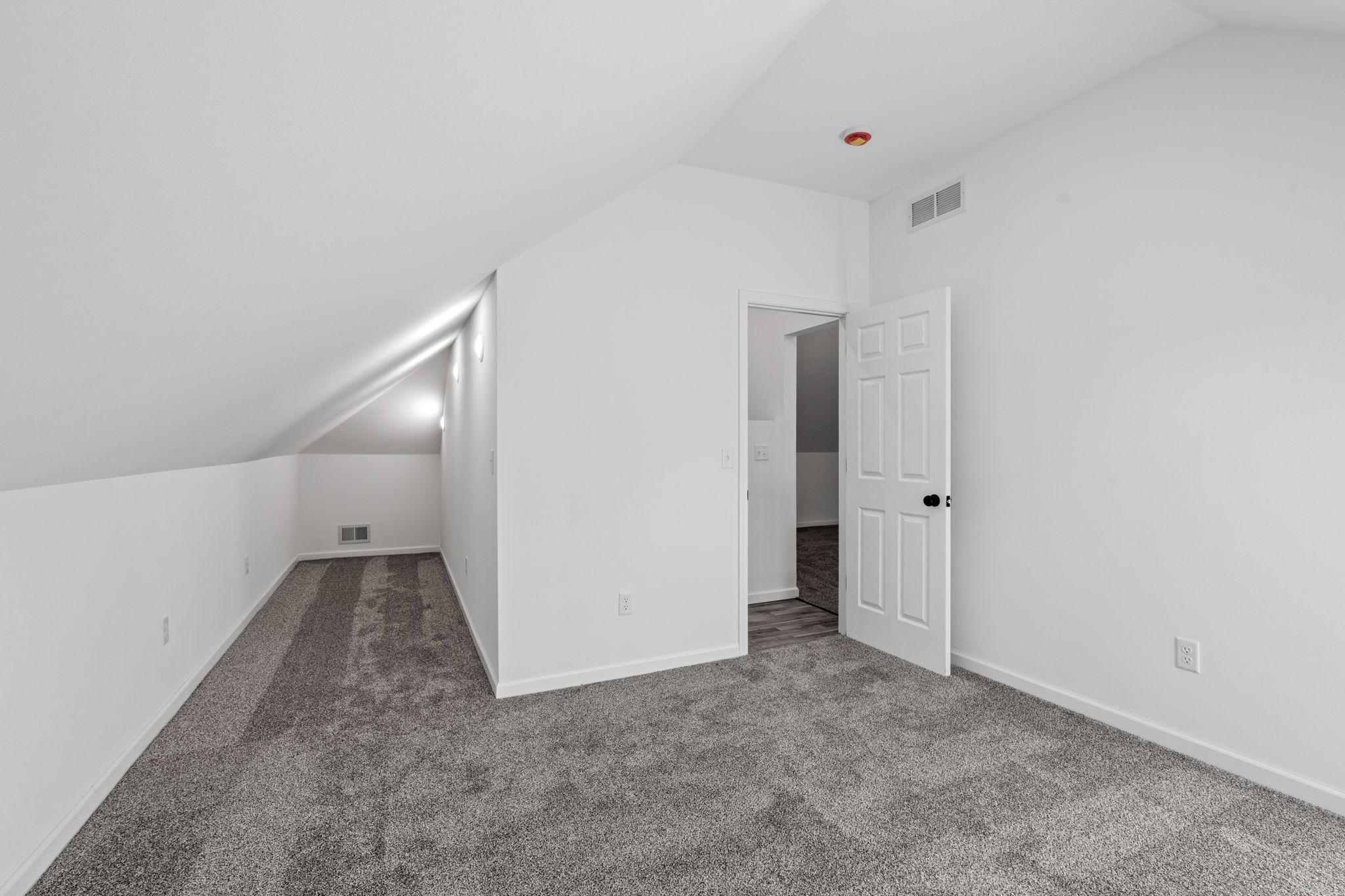 451 Birch Avenue W Property Photo 40