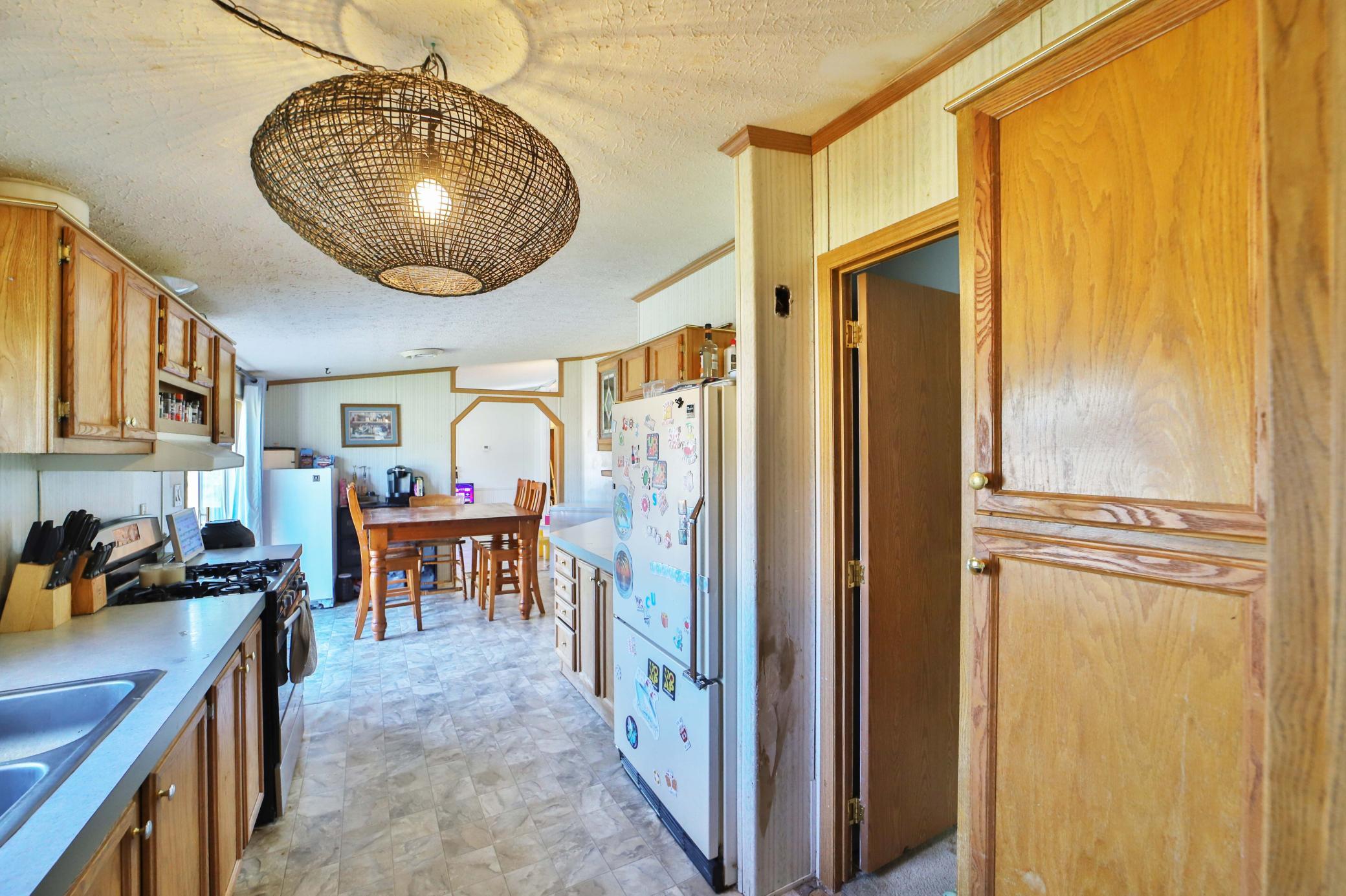 6514 Estate Drive Property Photo 5