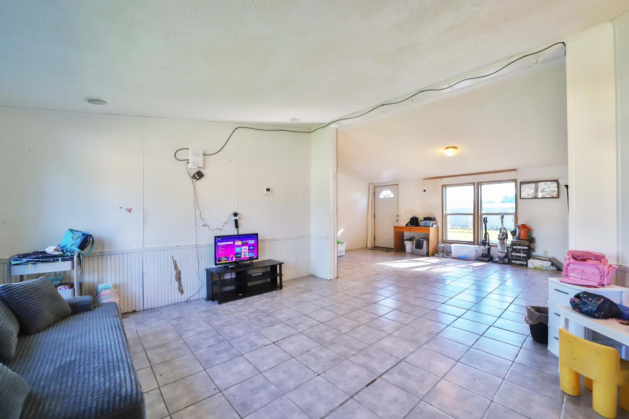 6514 Estate Drive Property Photo 14