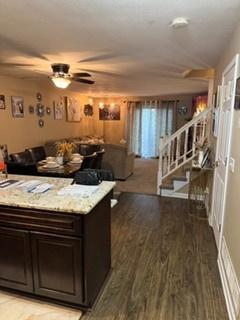 112 South Drive C Property Photo 4