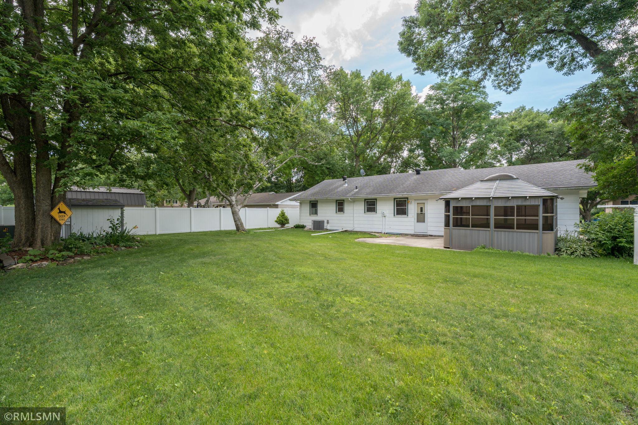 1506 James Drive Property Photo 7