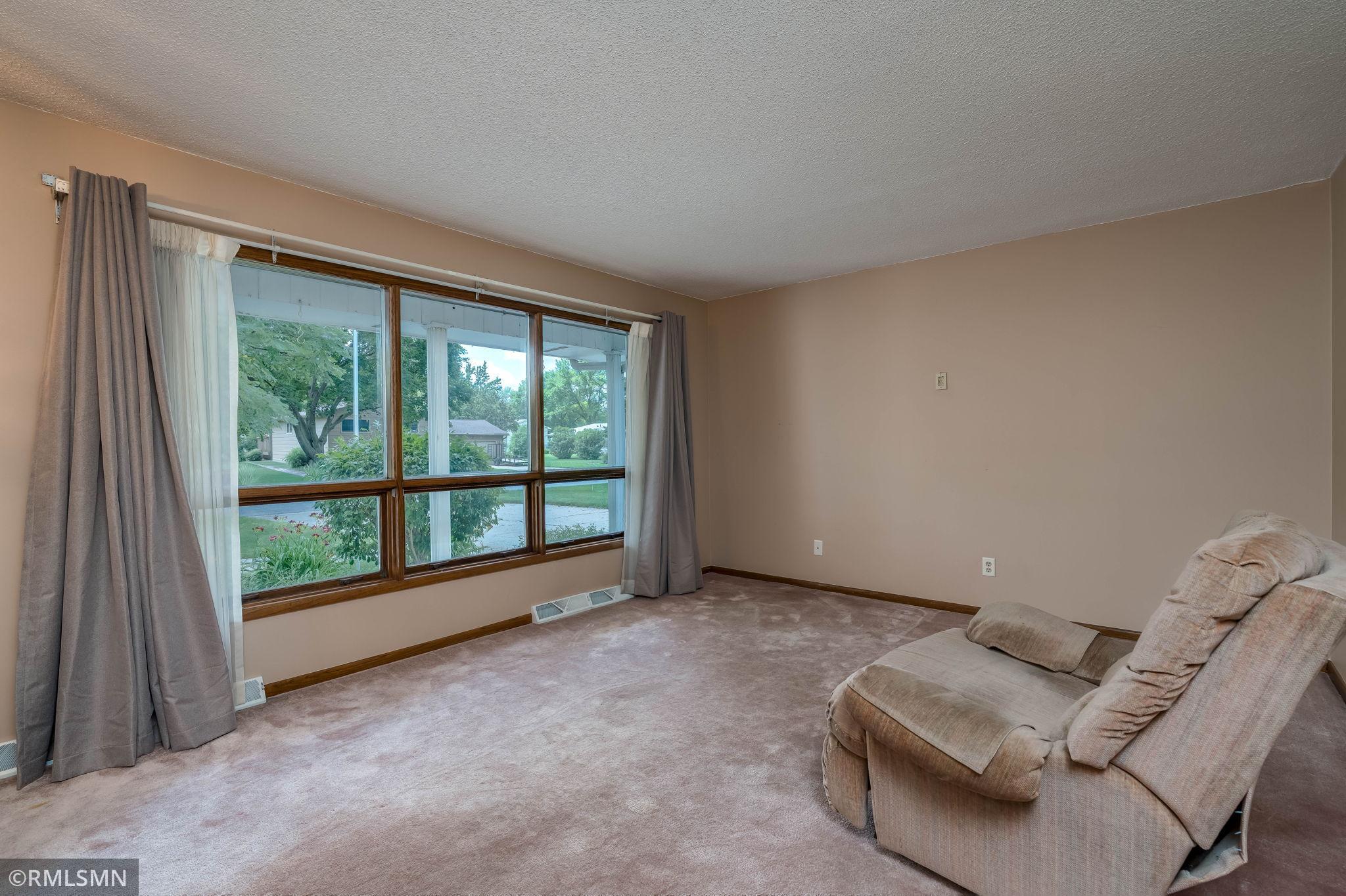 1506 James Drive Property Photo 14
