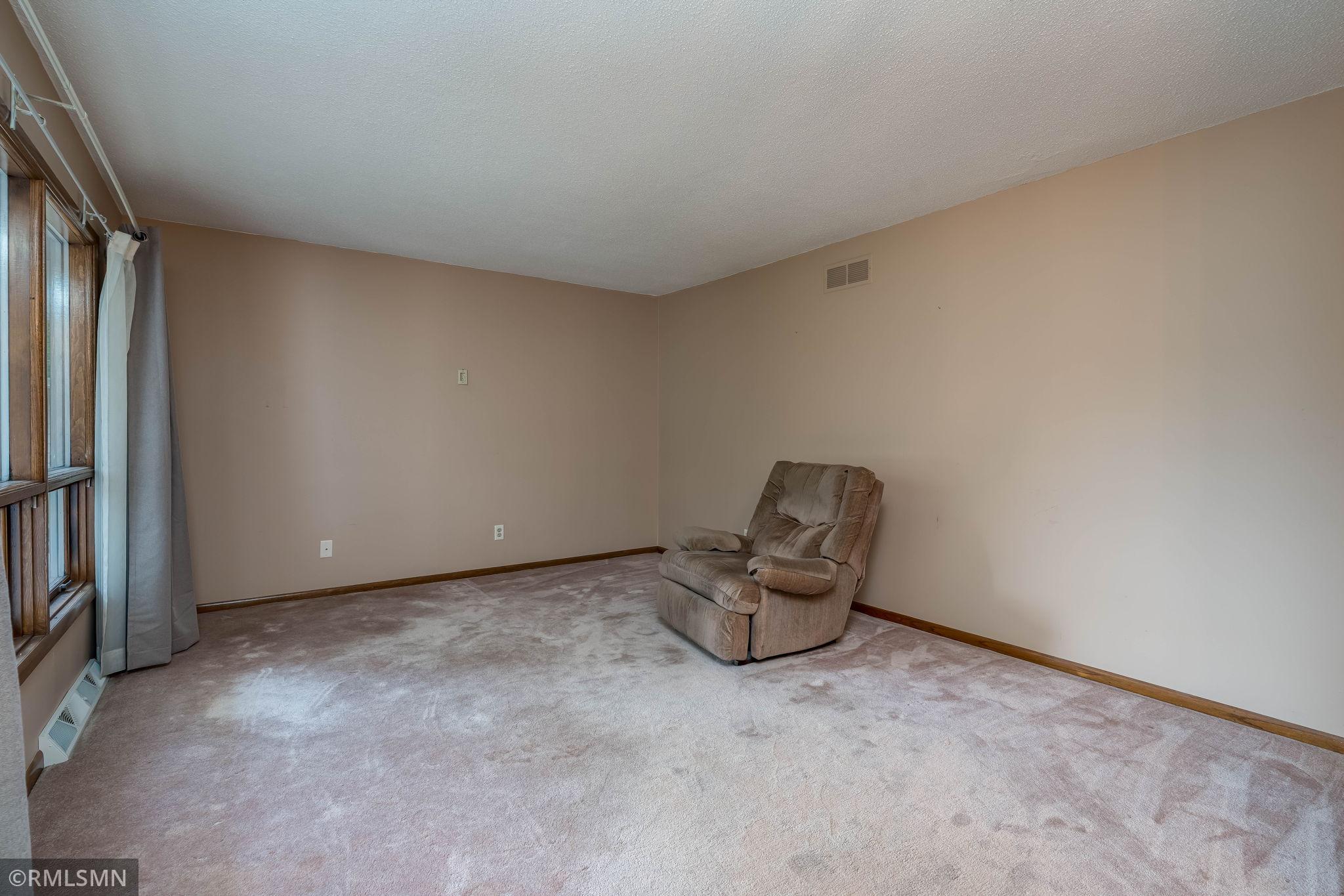 1506 James Drive Property Photo 16