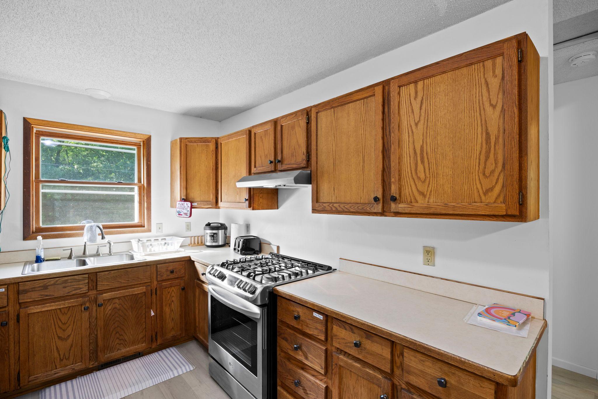 15280 Canyon Way Property Photo 7
