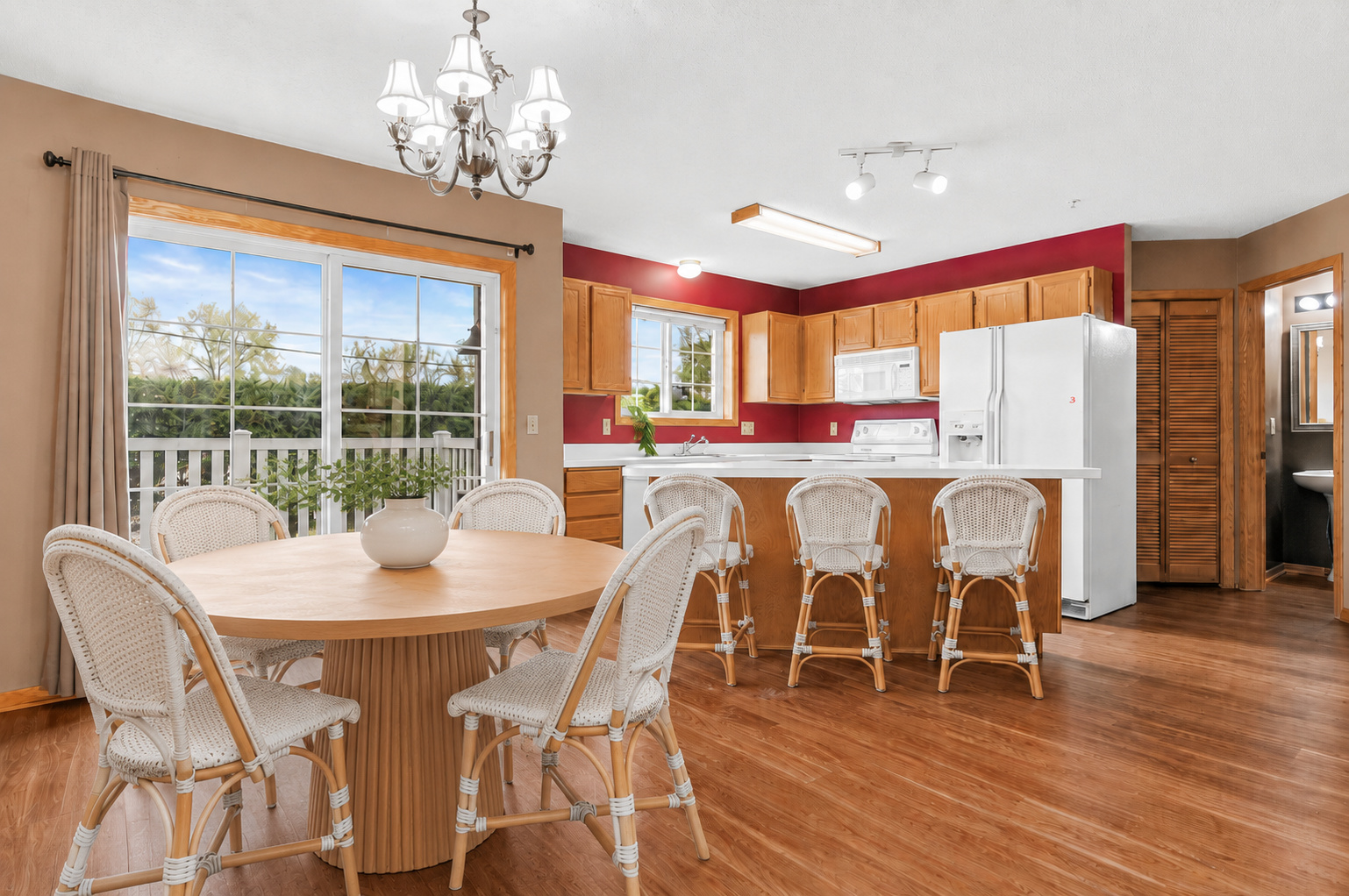 630 Knights Bridge Road Property Photo 4