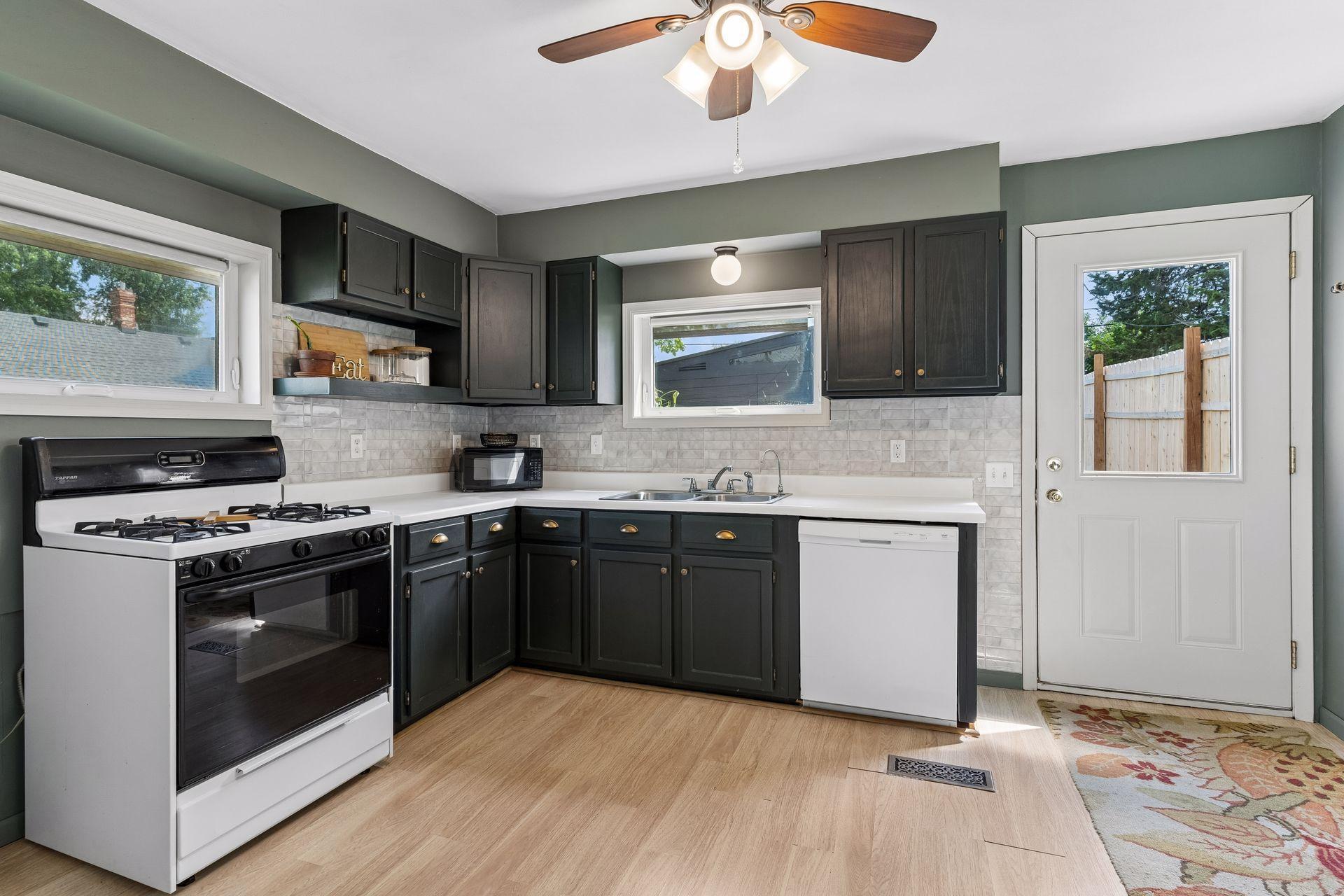 536 Sherburne Avenue Property Photo 11