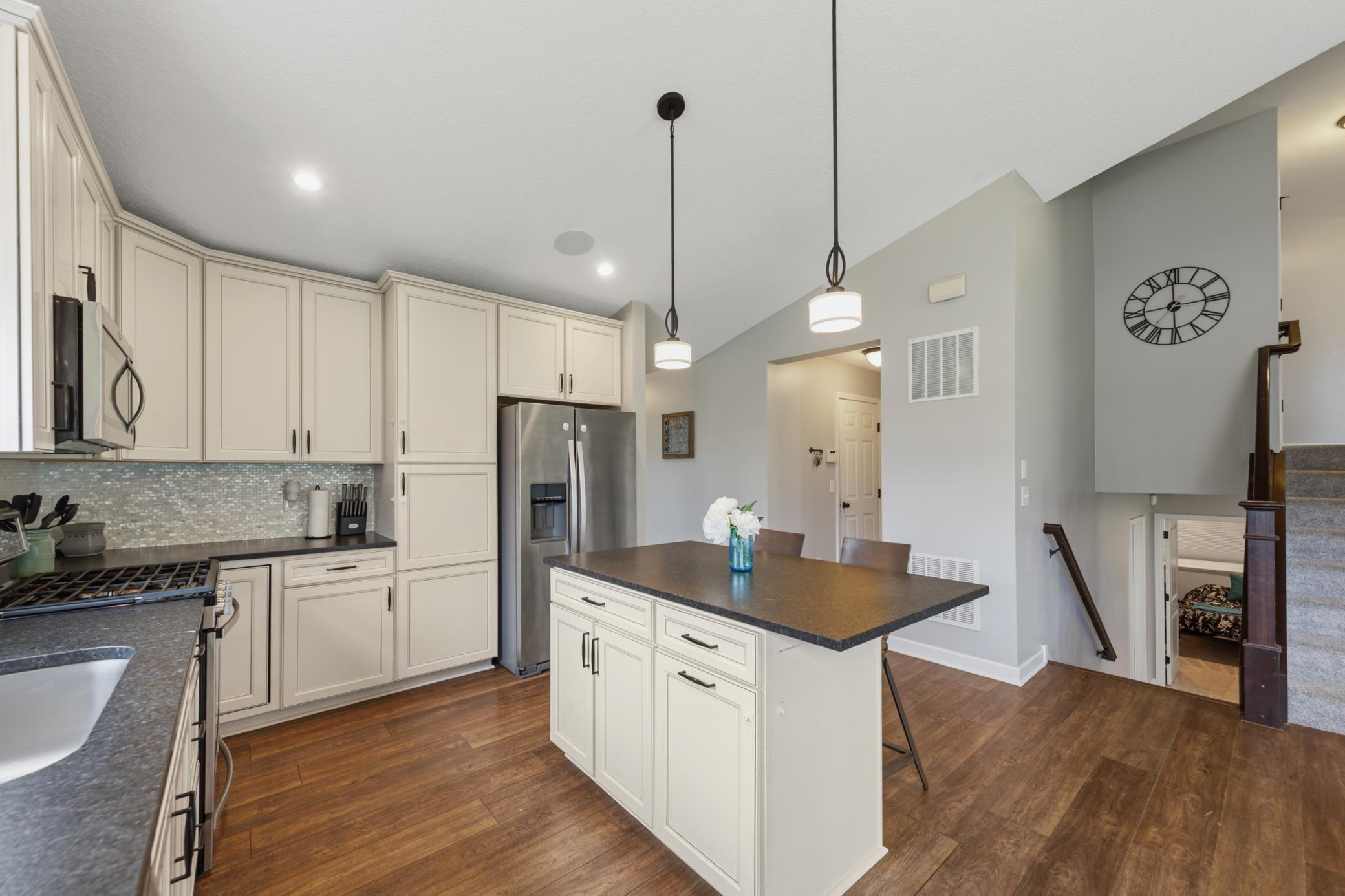 601 Stonegate Circle Property Photo 10