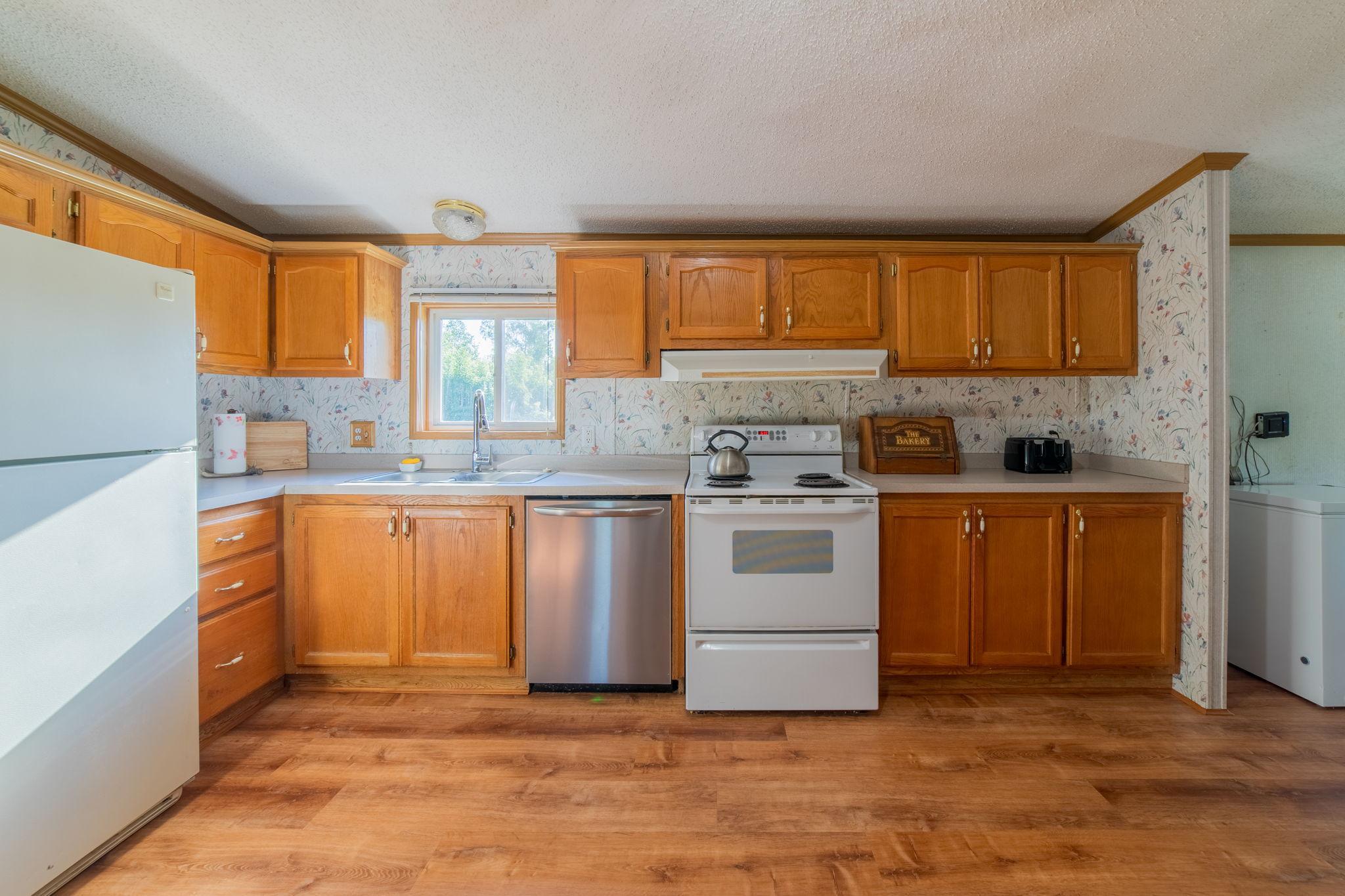 43231 County Highway 61 Property Photo 7
