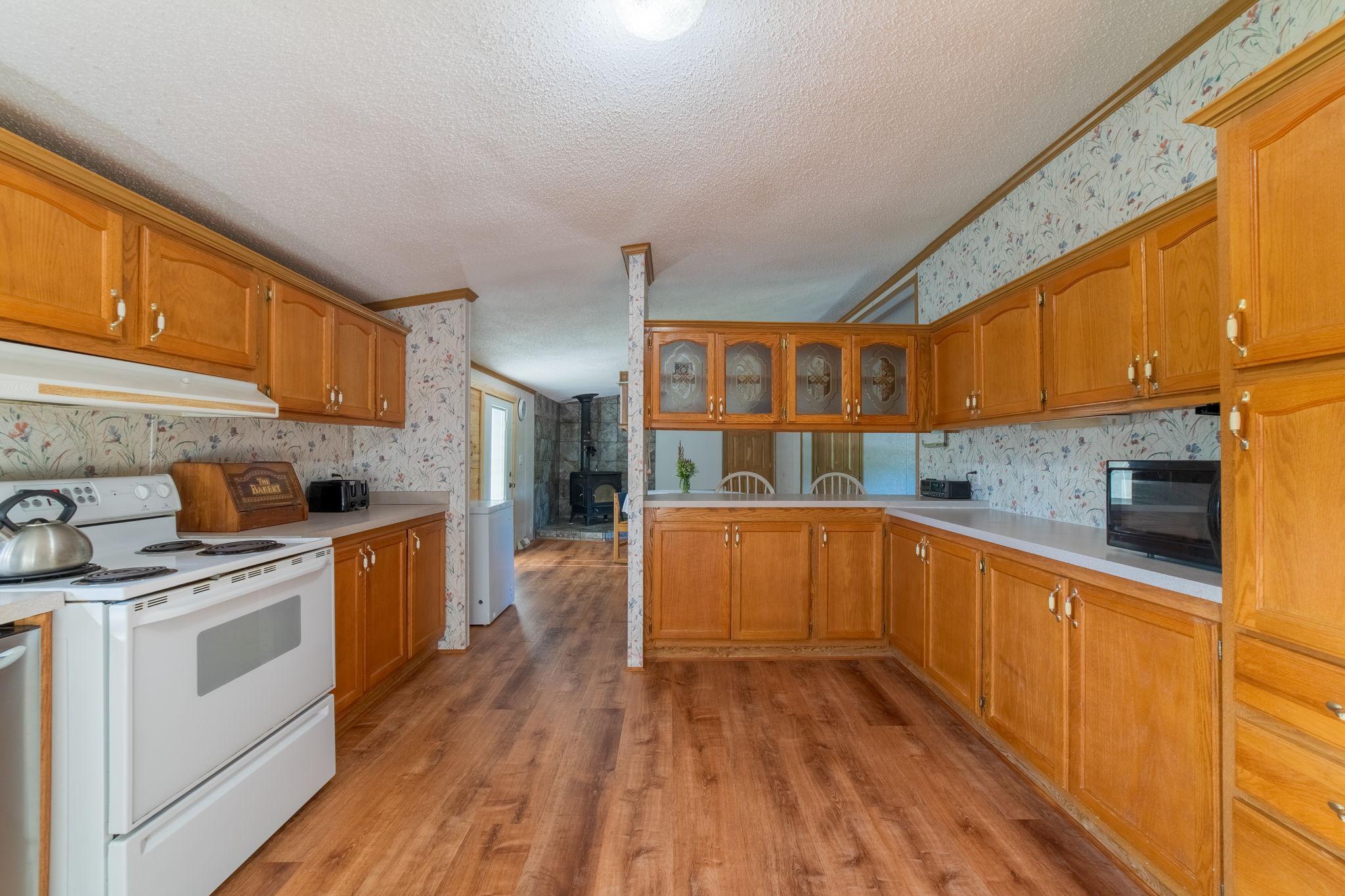 43231 County Highway 61 Property Photo 8
