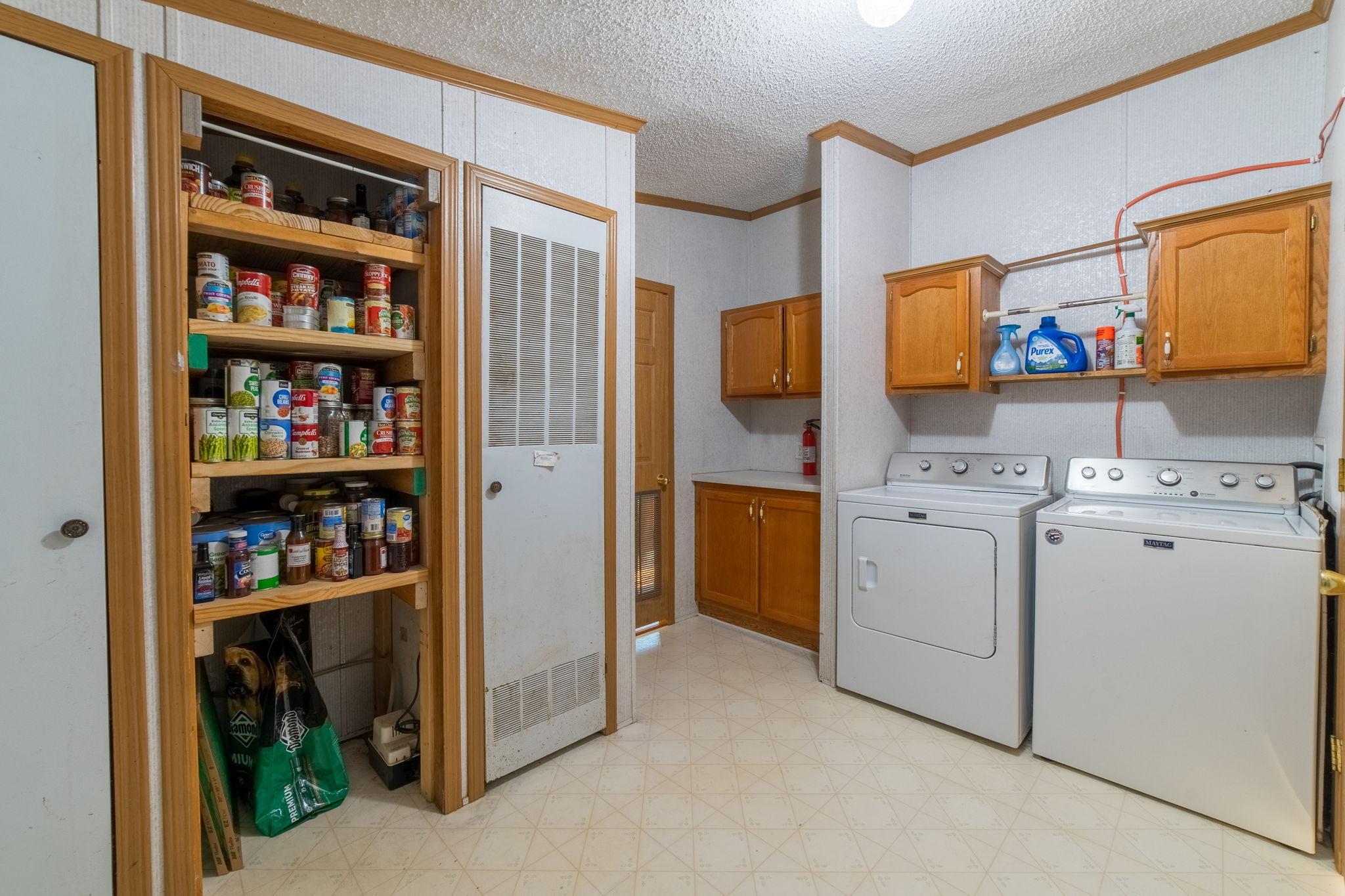 43231 County Highway 61 Property Photo 34