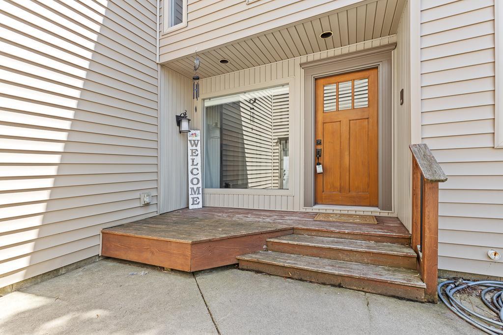 709 Sunrise Boulevard Property Photo 7