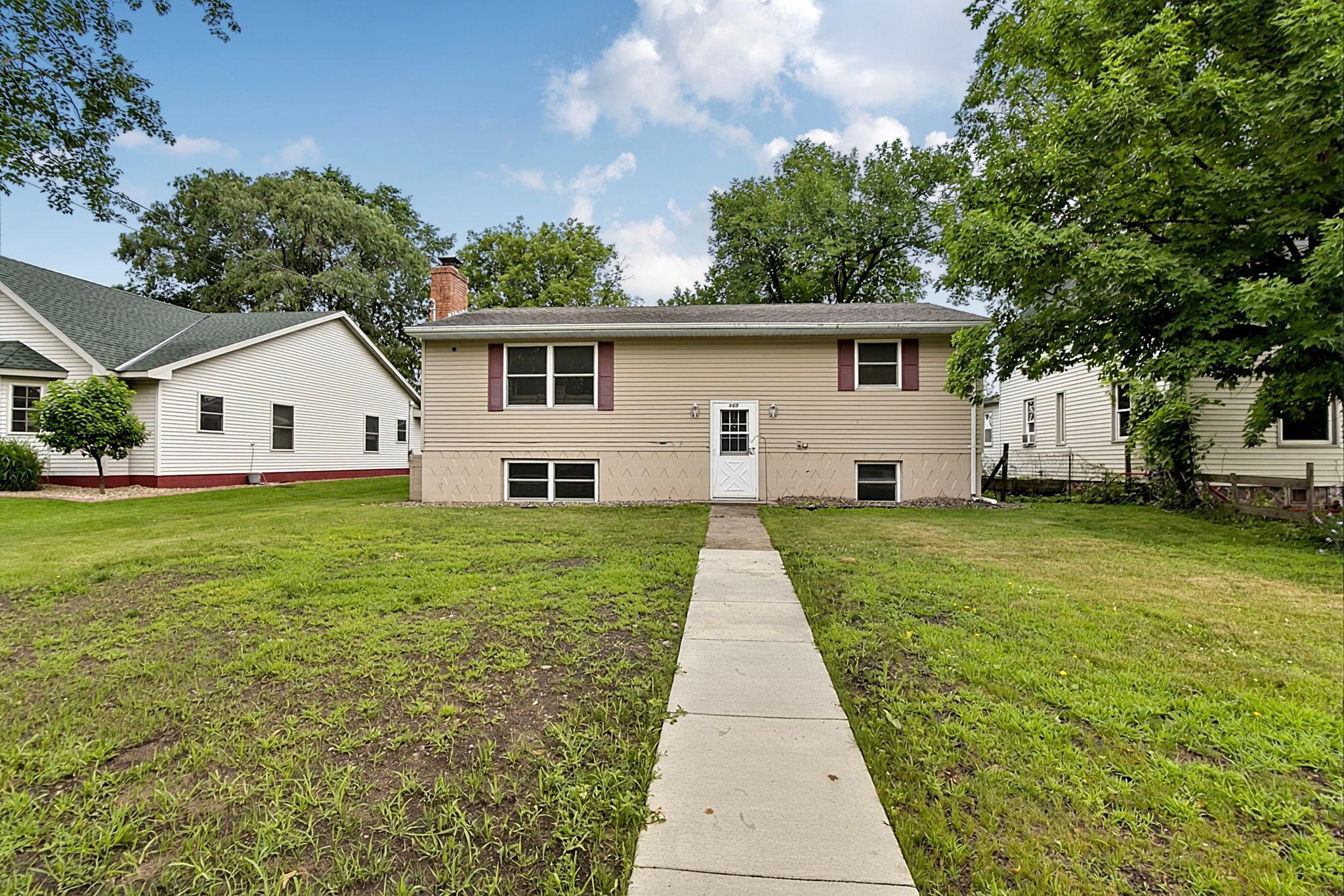 105 Barracuda Avenue Se Property Photo 2