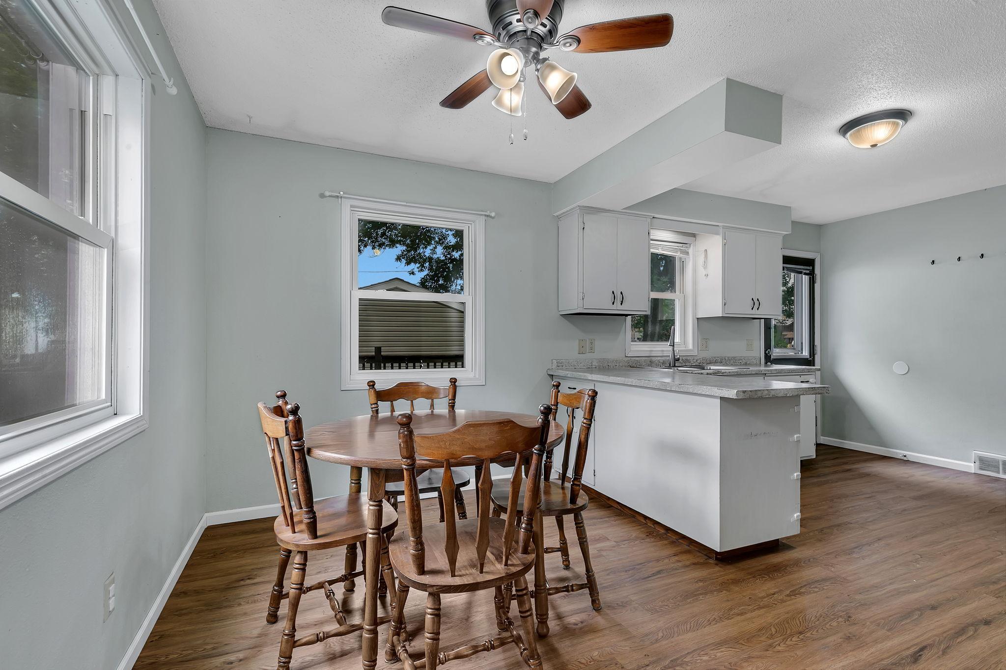105 Barracuda Avenue Se Property Photo 8