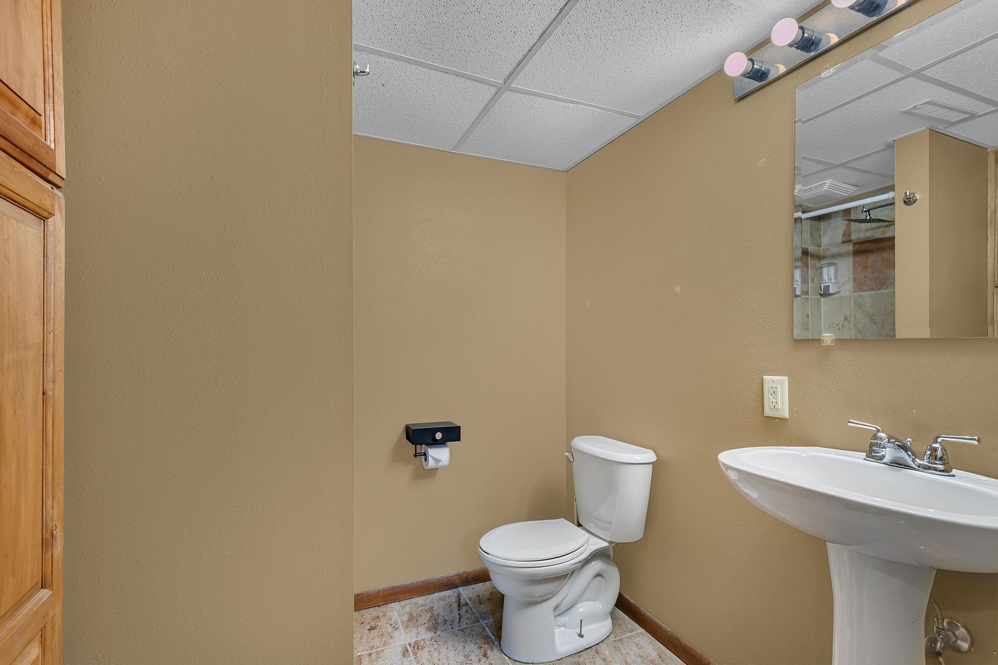 105 Barracuda Avenue Se Property Photo 23