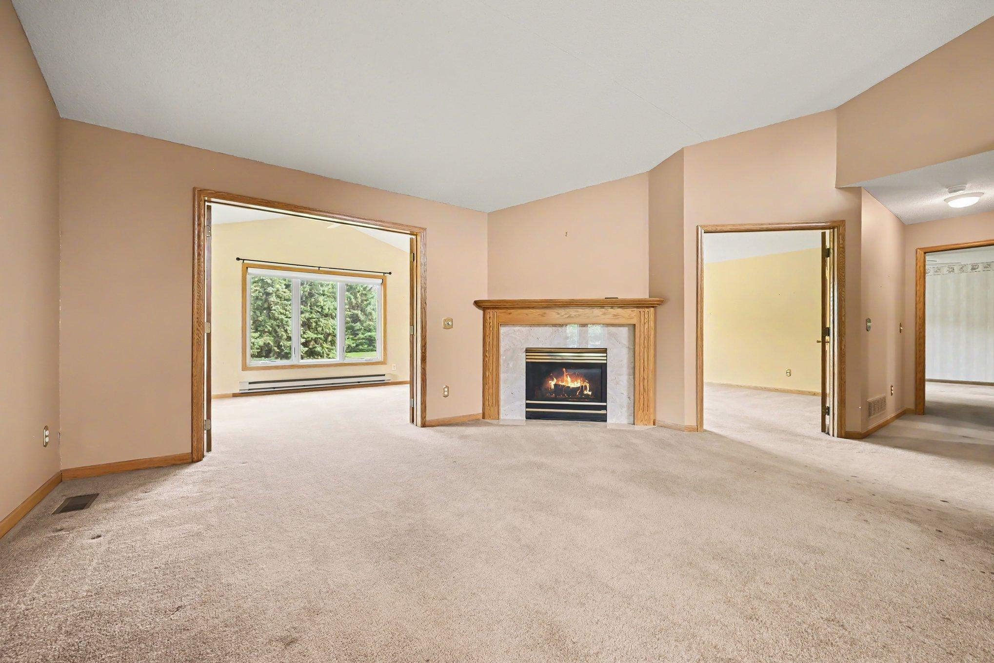 3028 Highpointe Curve Property Photo 8