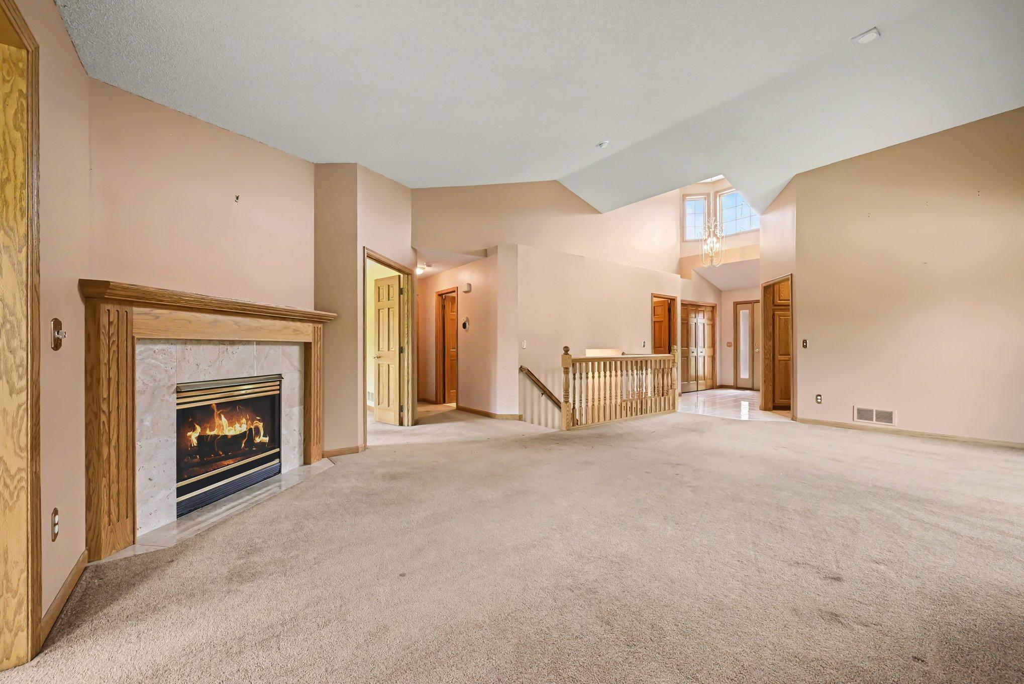 3028 Highpointe Curve Property Photo 9
