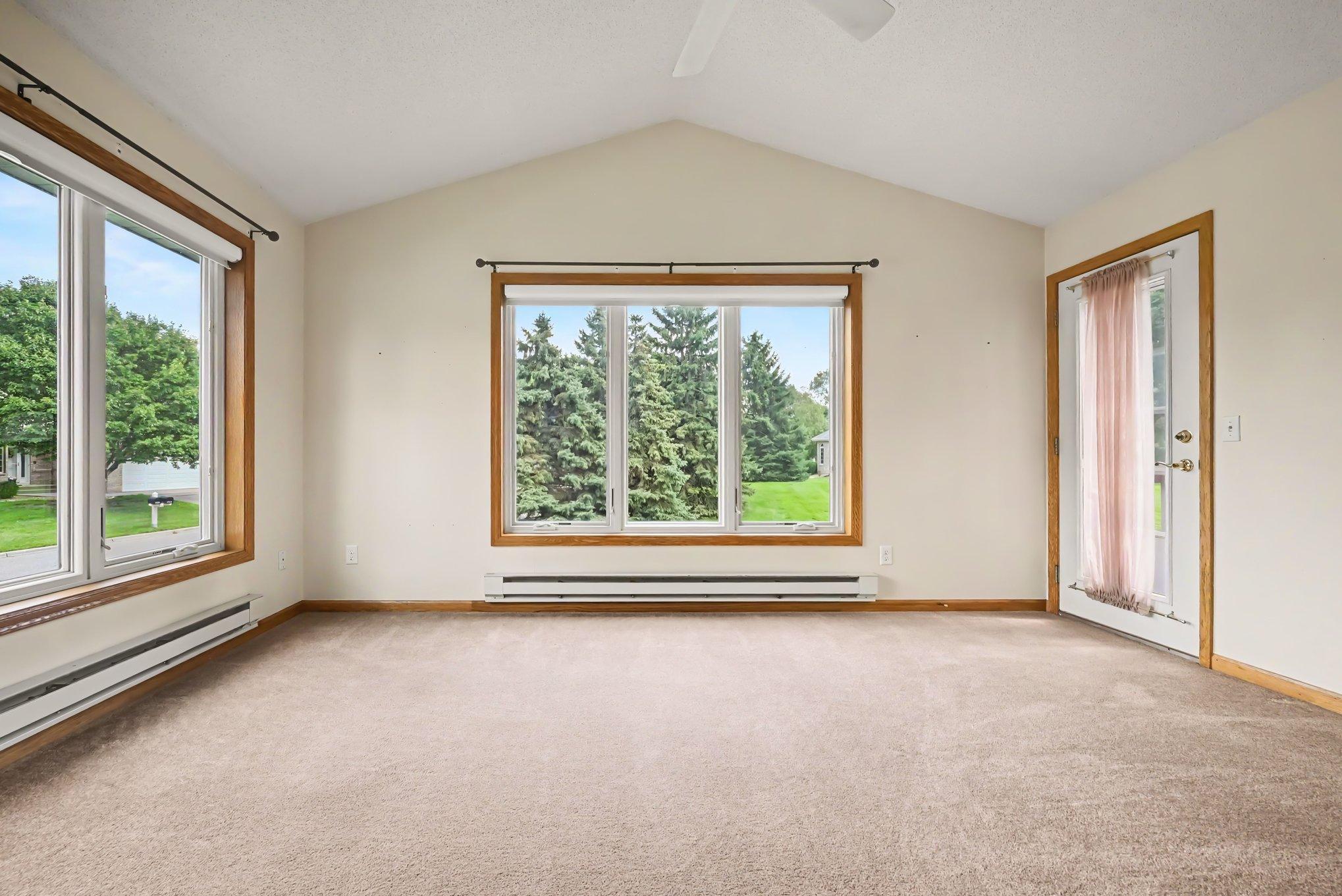 3028 Highpointe Curve Property Photo 11