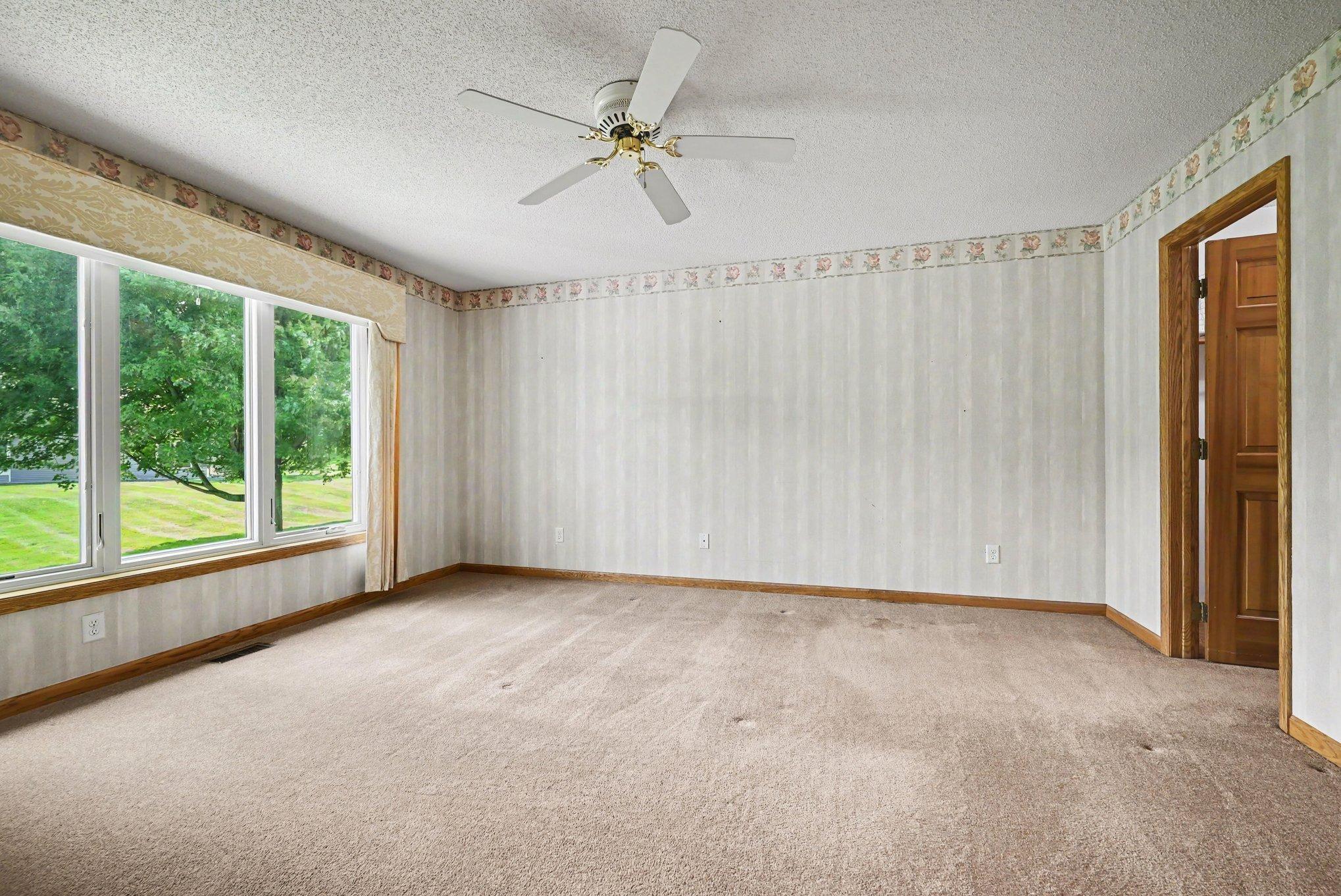 3028 Highpointe Curve Property Photo 14