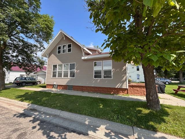 321 Lowery Avenue Property Photo 1