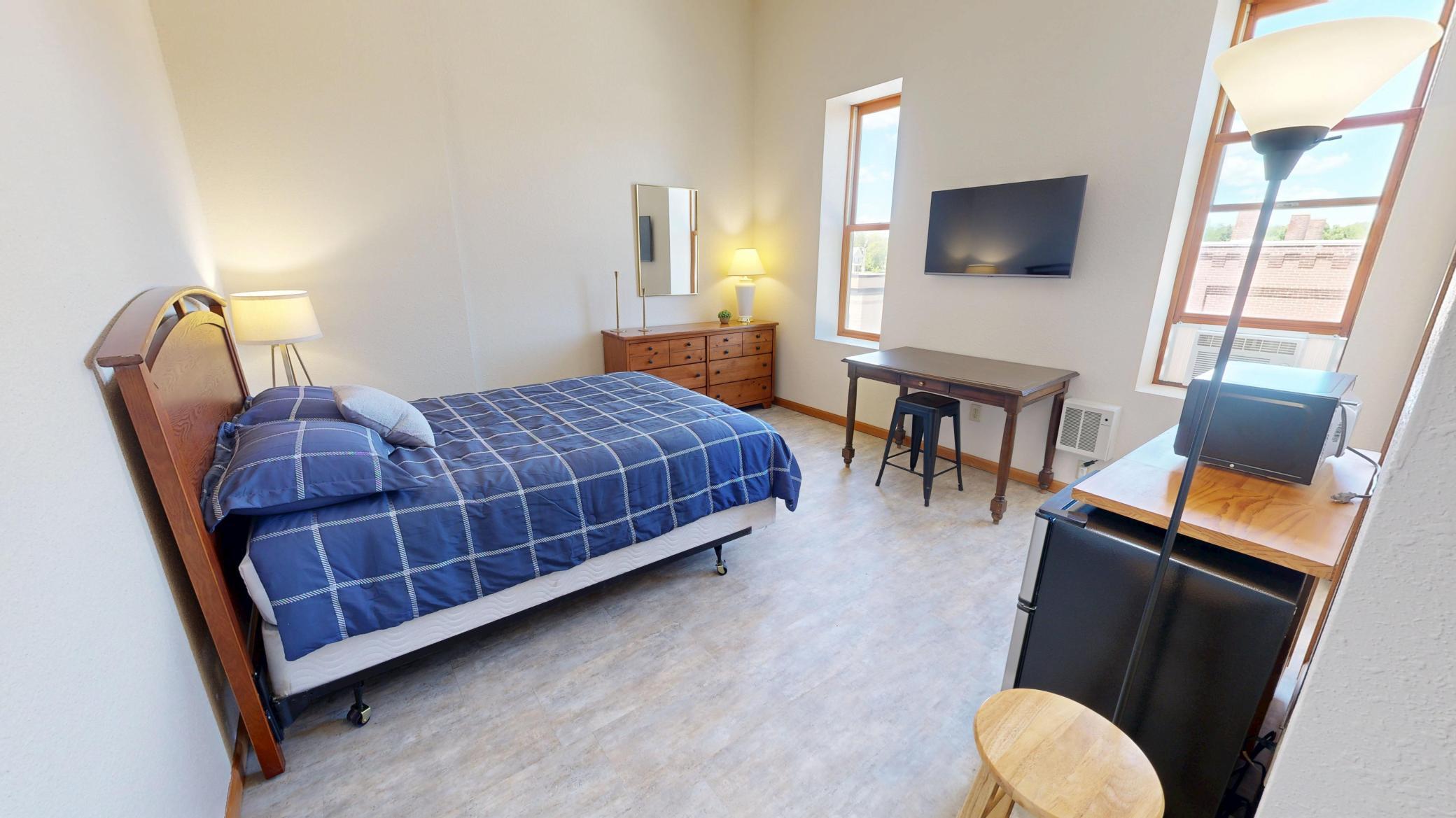 542 Benson Avenue Sw 208ensuite Property Photo 1
