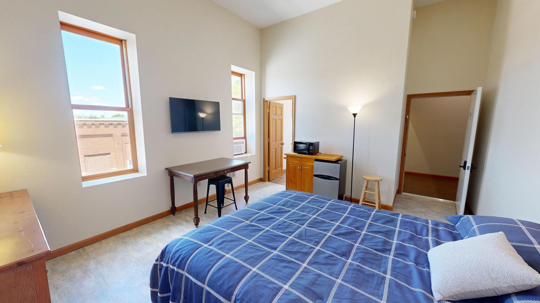542 Benson Avenue Sw 208ensuite Property Photo 3