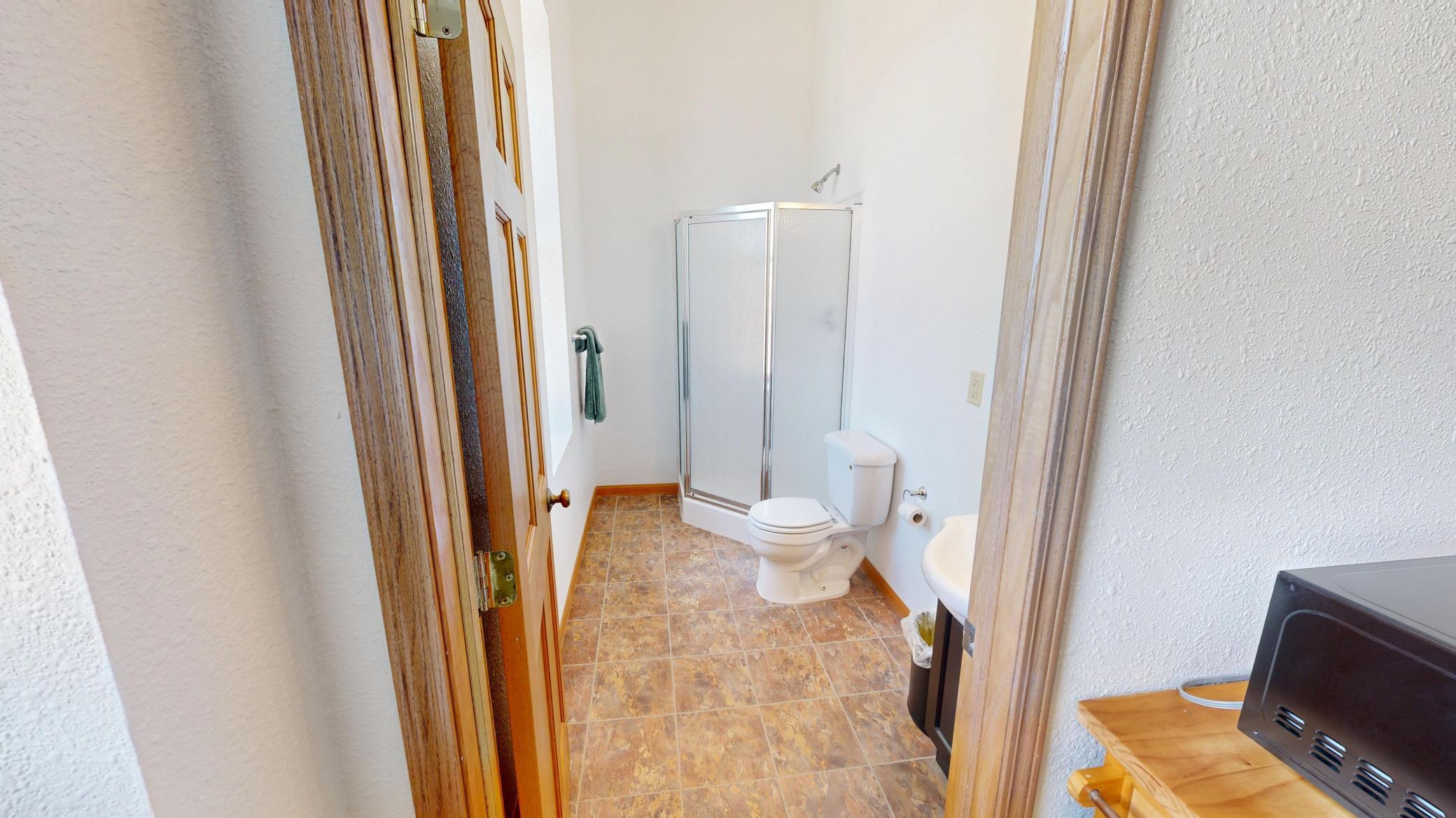 542 Benson Avenue Sw 208ensuite Property Photo 4