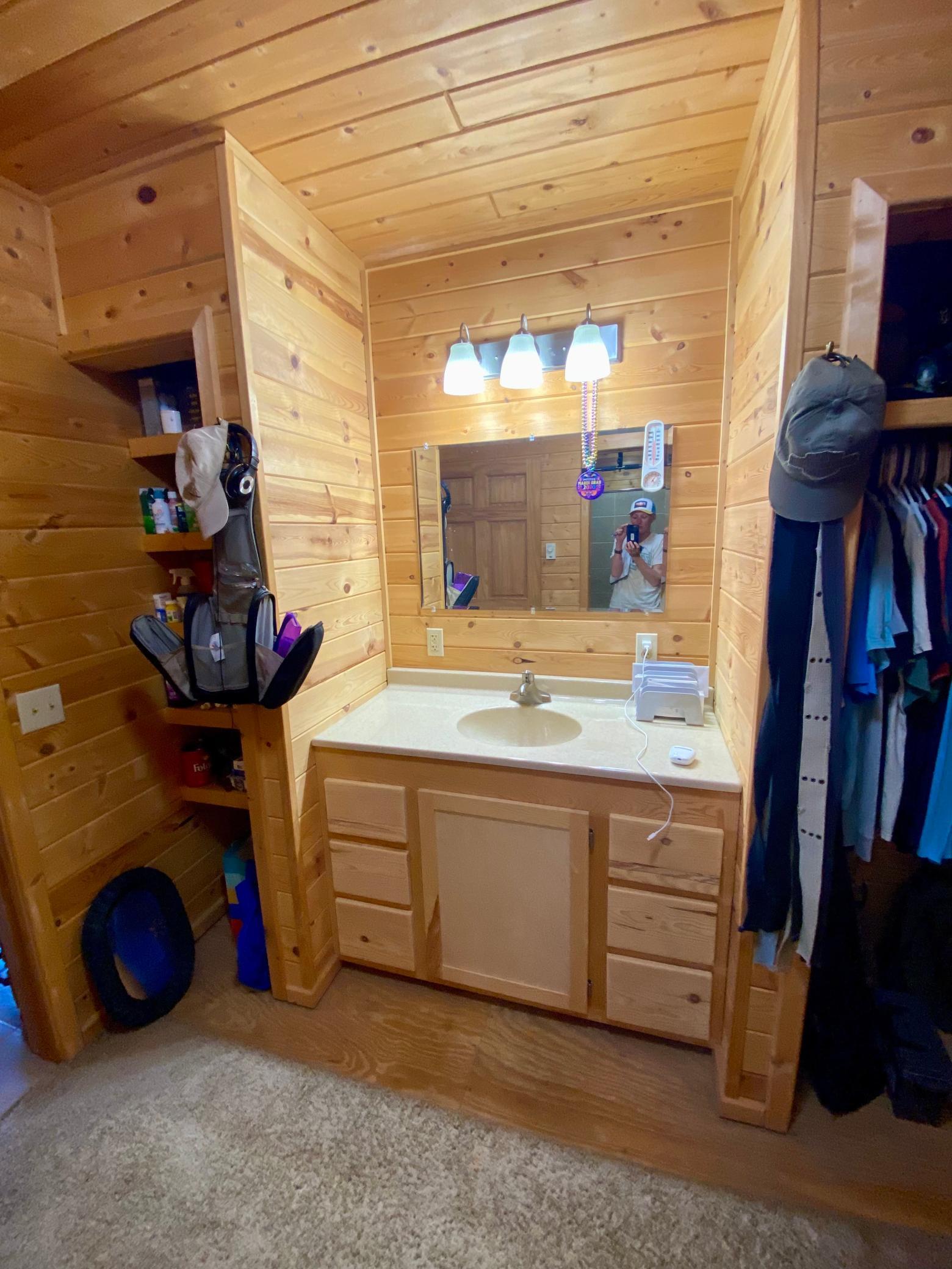176 Oak Property Photo 12